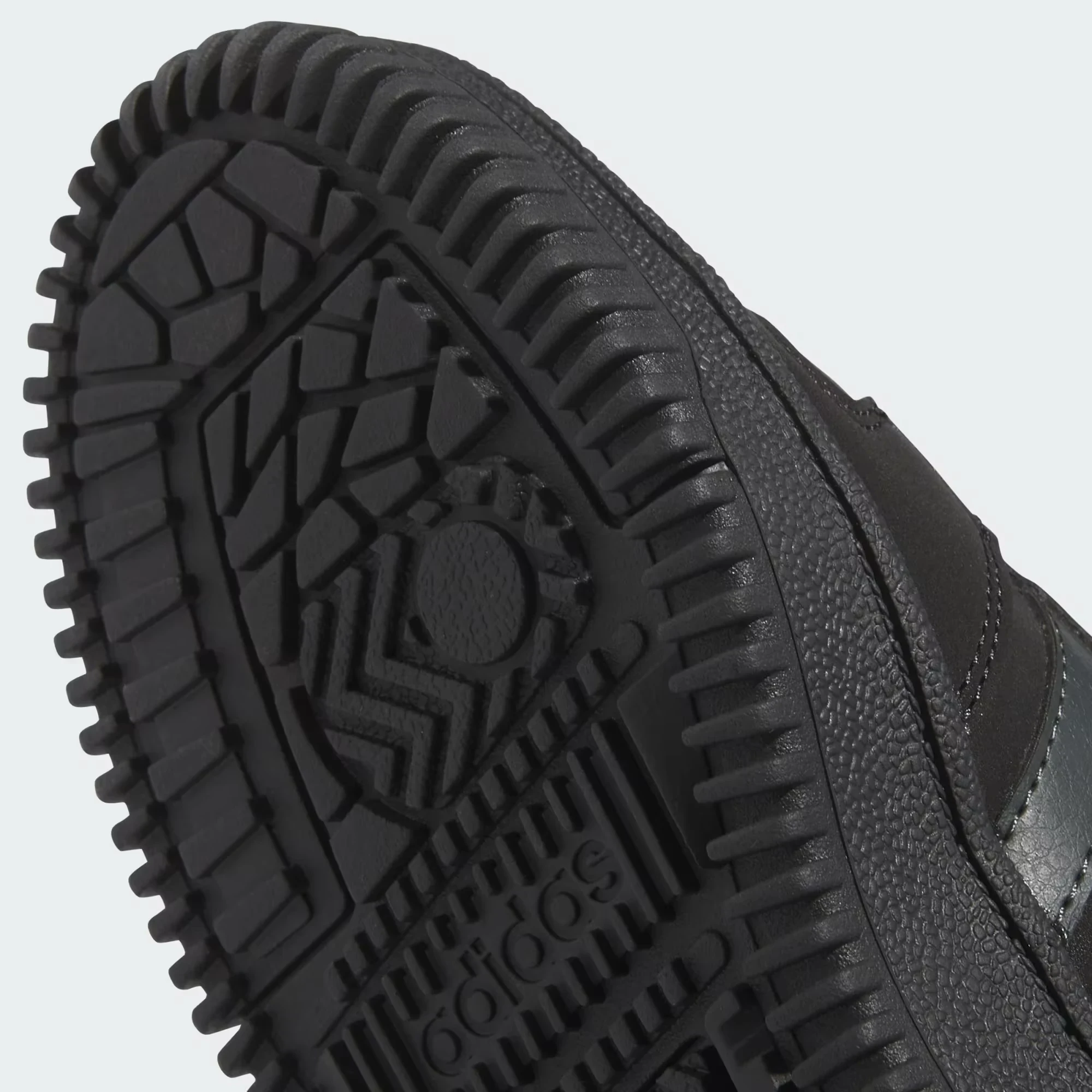 ADIDAS TURNAROUND MID (Original) 8