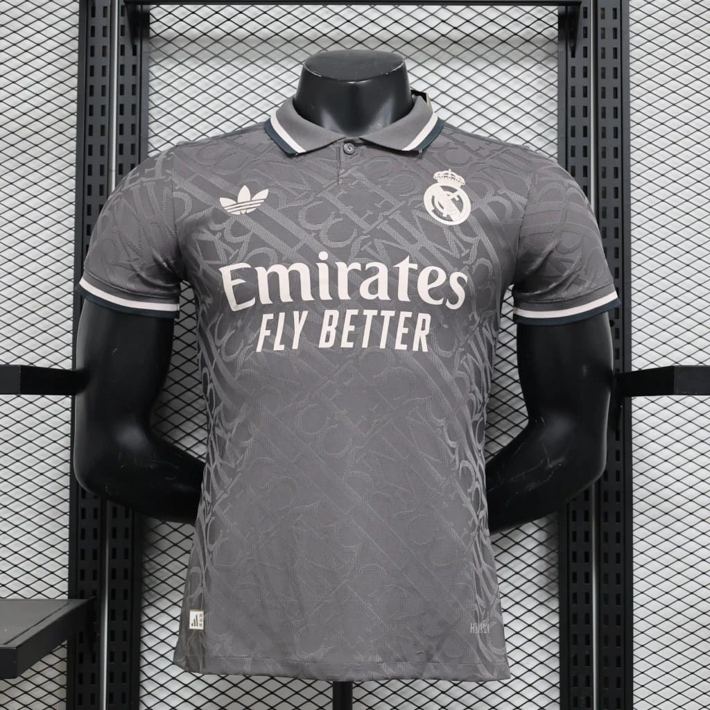 CAMISETA VERSION JUGADOR REAL MEDRID PLOMO CUELLO CAMISERO 
