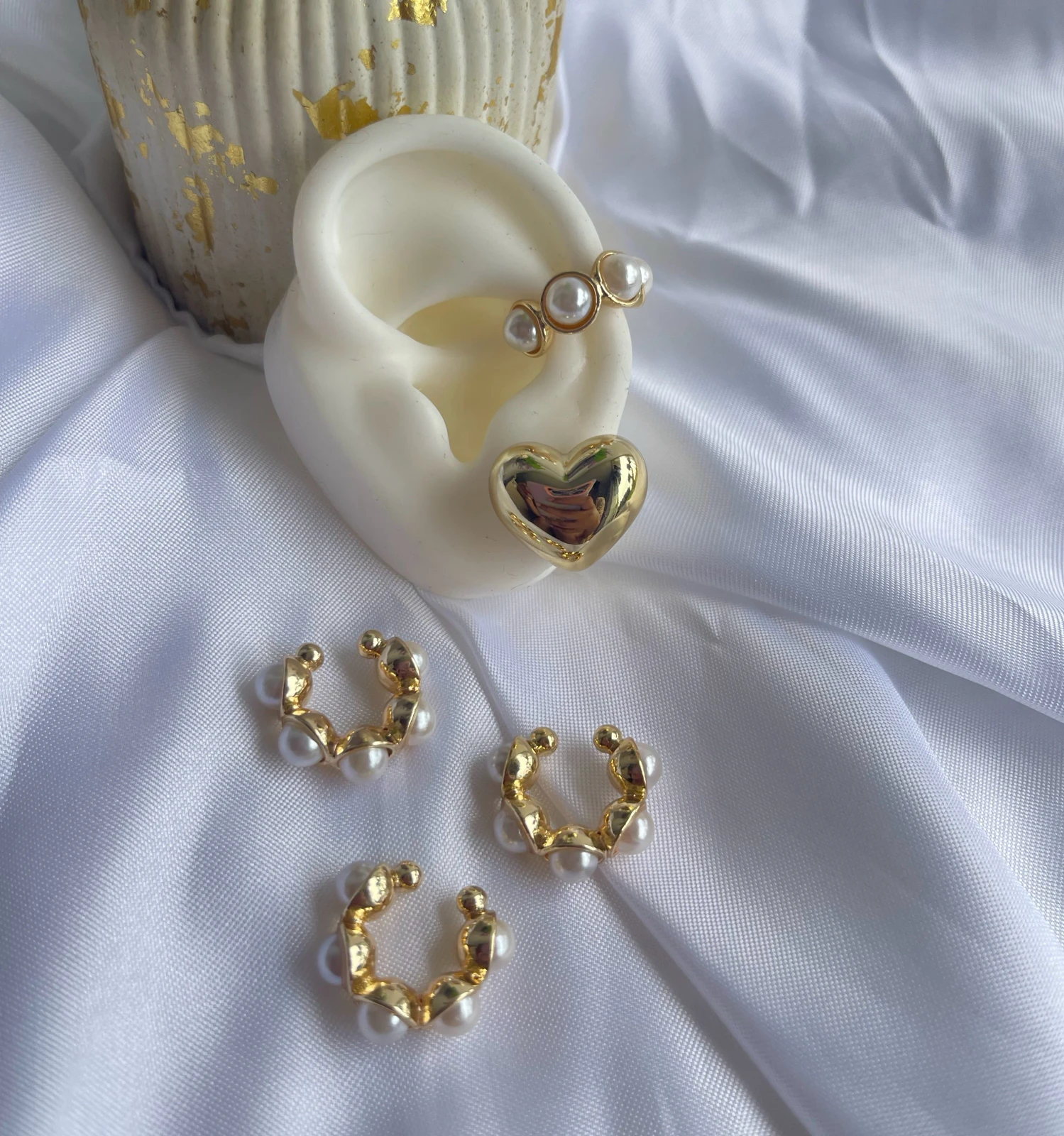 EARCUFF PERLAS GRANDES