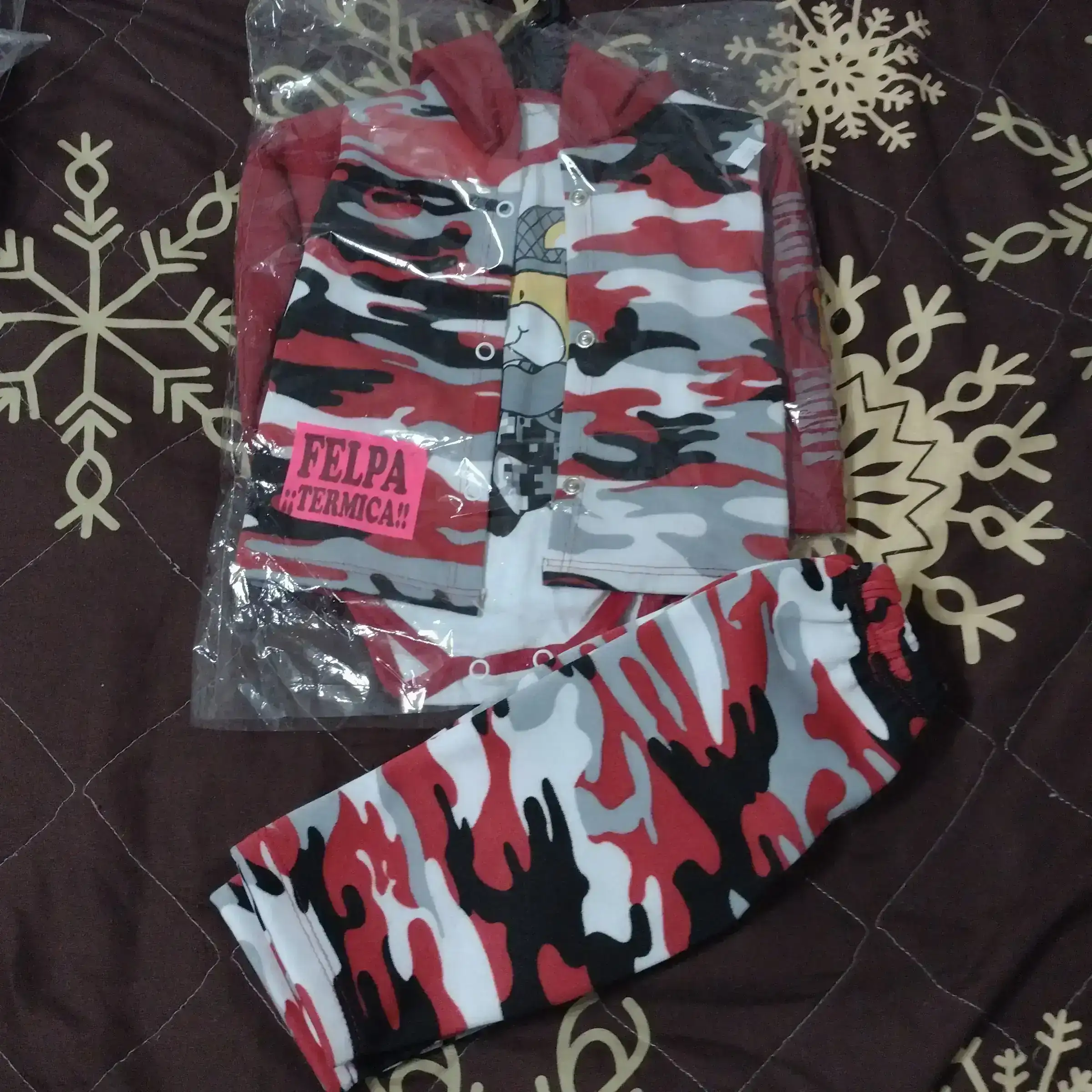 Conjunto de pants, pañalero y sudadera para bebé camuflaje 3-6 meses 2