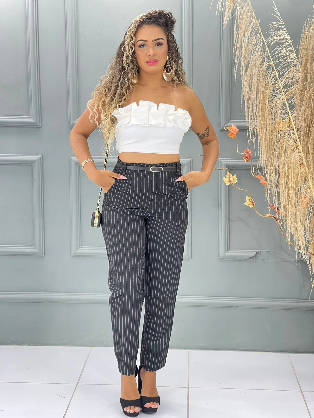 calça zara risca de giz com cinto 2
