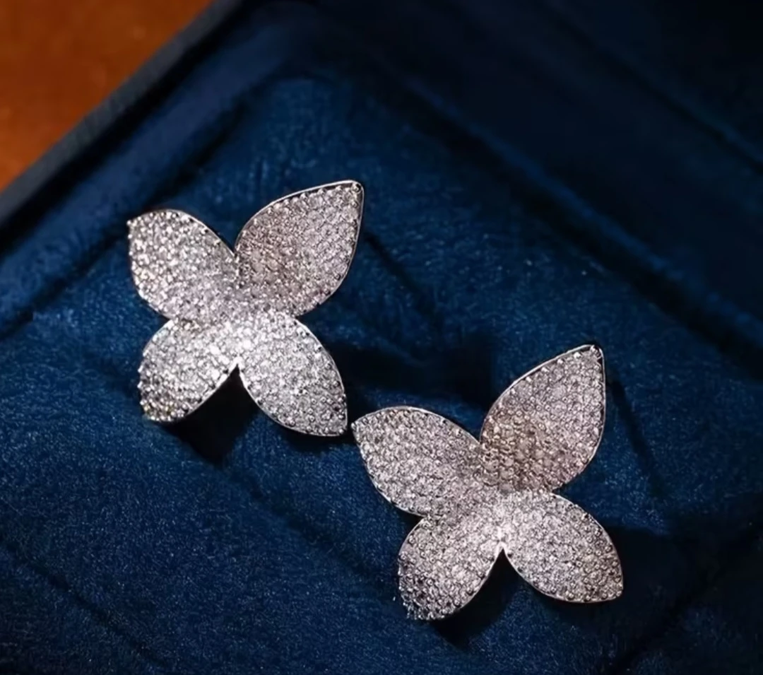 Aretes
