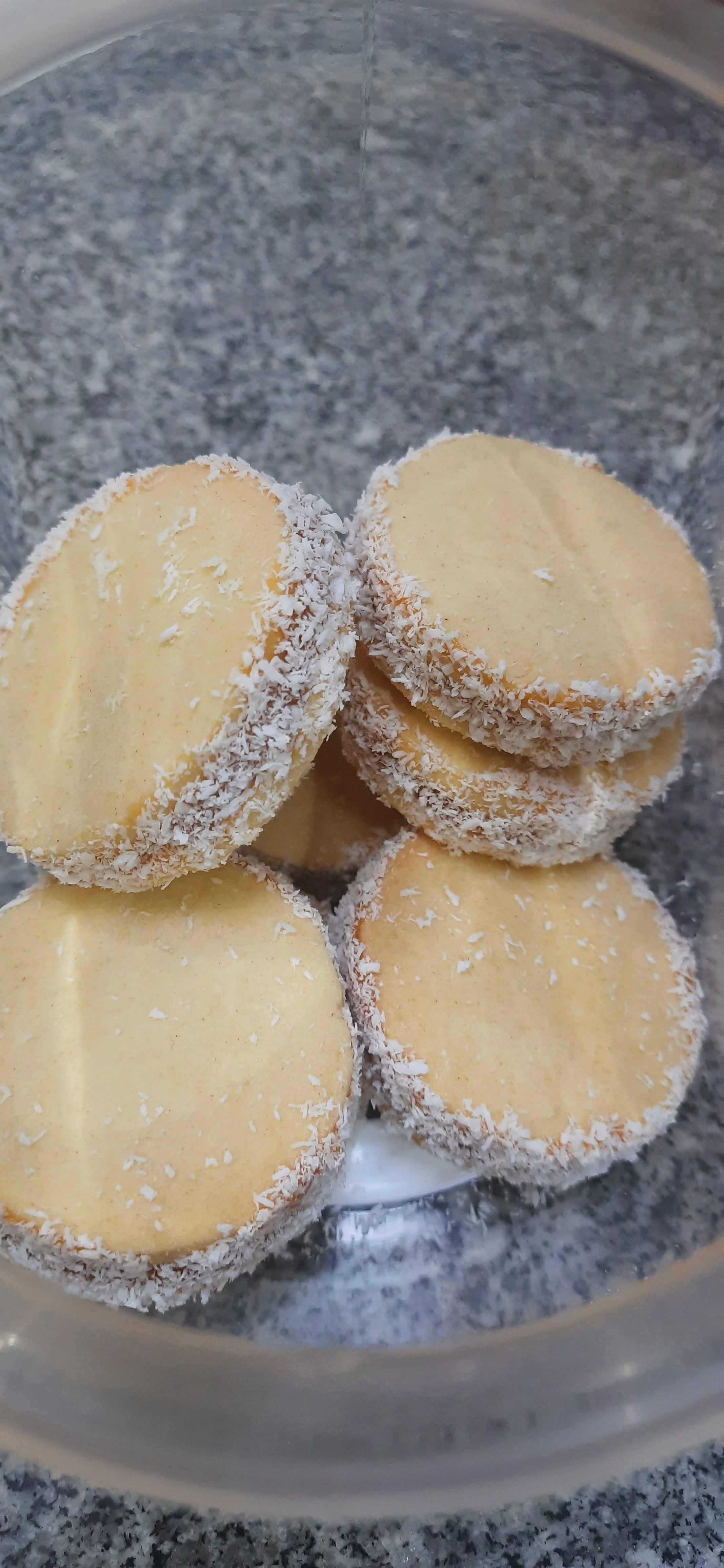 Alfajor Maicena Manjar - Coco.