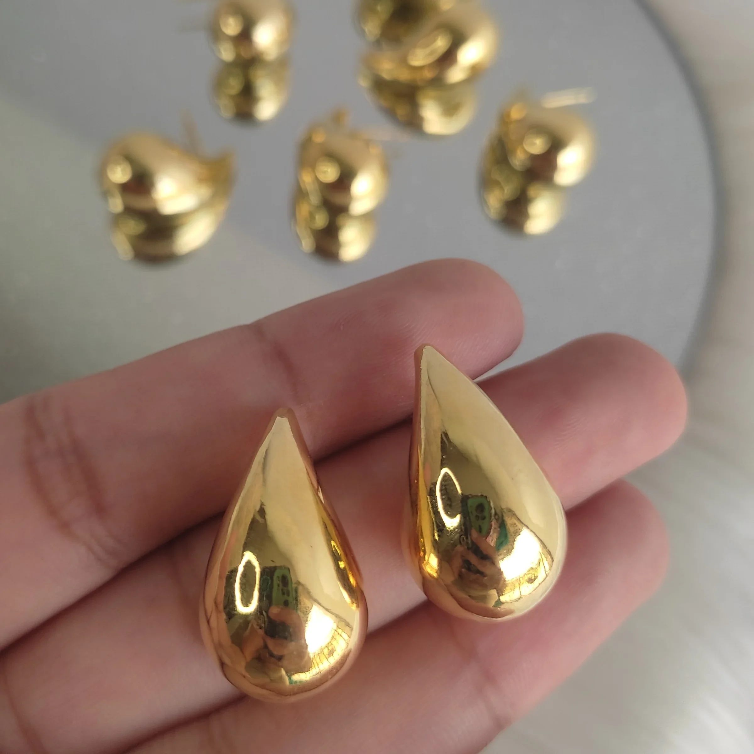 TOPO GOTA MEDIANO 3
