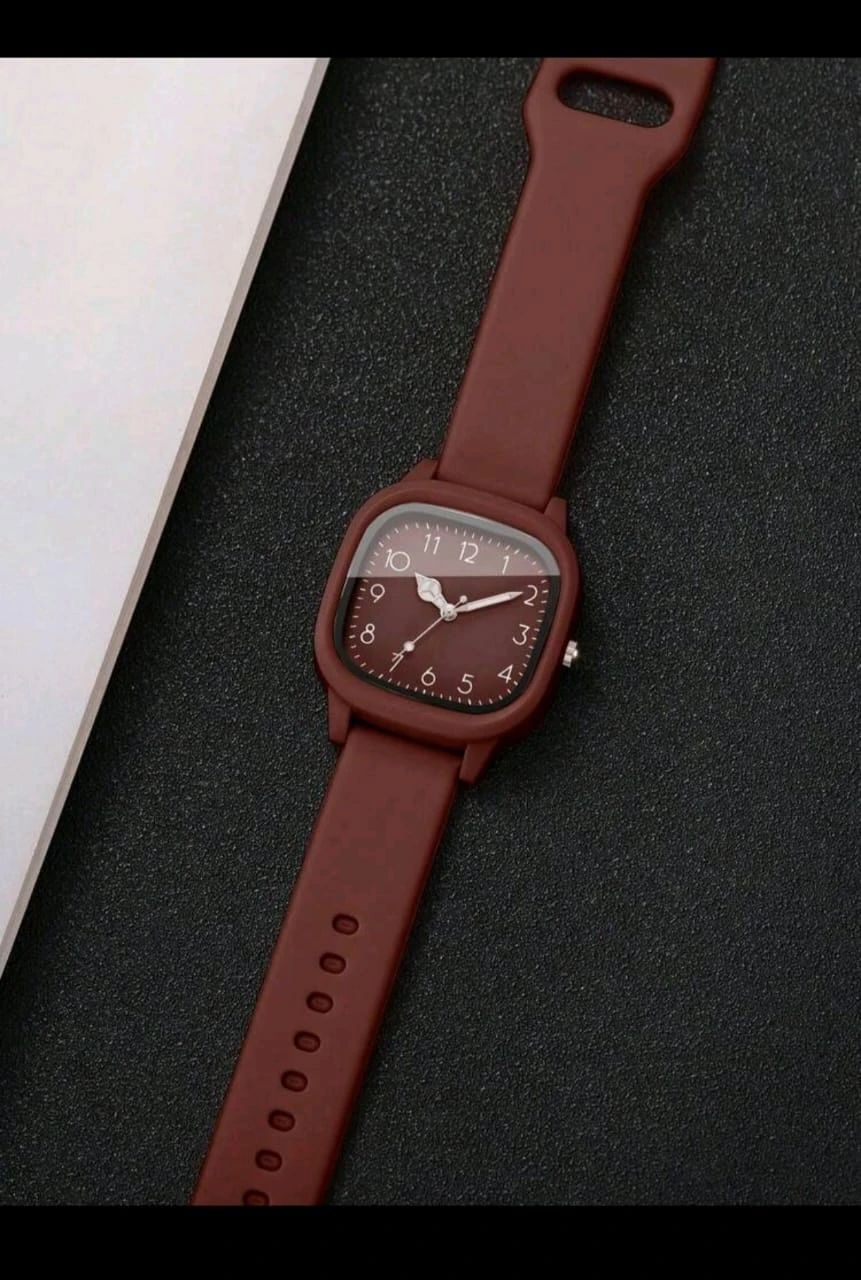 Reloj minimalista/ Correa de Silicona  4