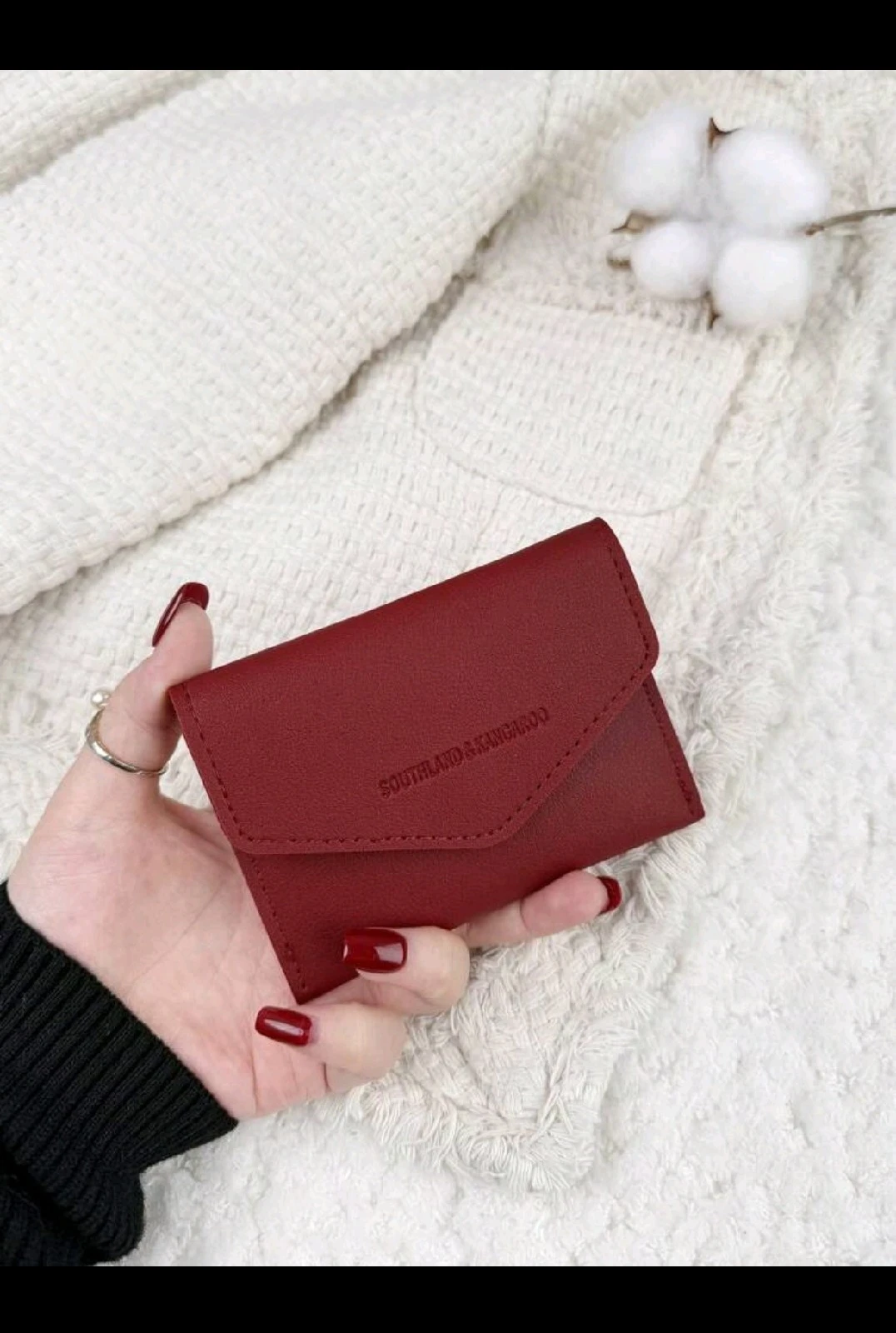 Monedero Minimalista para Dama Southland & Kangaroo - Cartera Corta Tipo Sobre con Solape de Broche, Tarjetero y Cierre Metálico