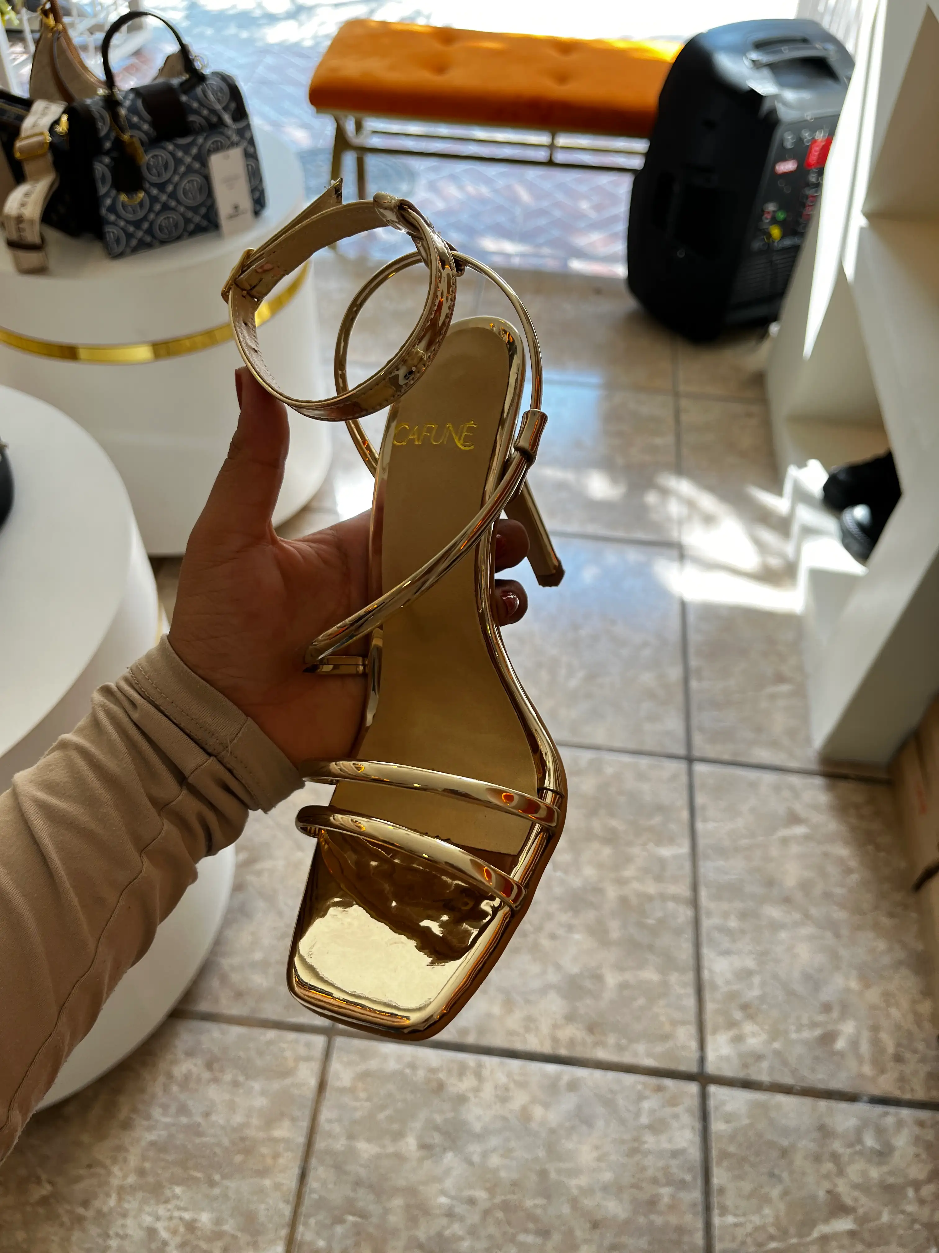 Gold  3