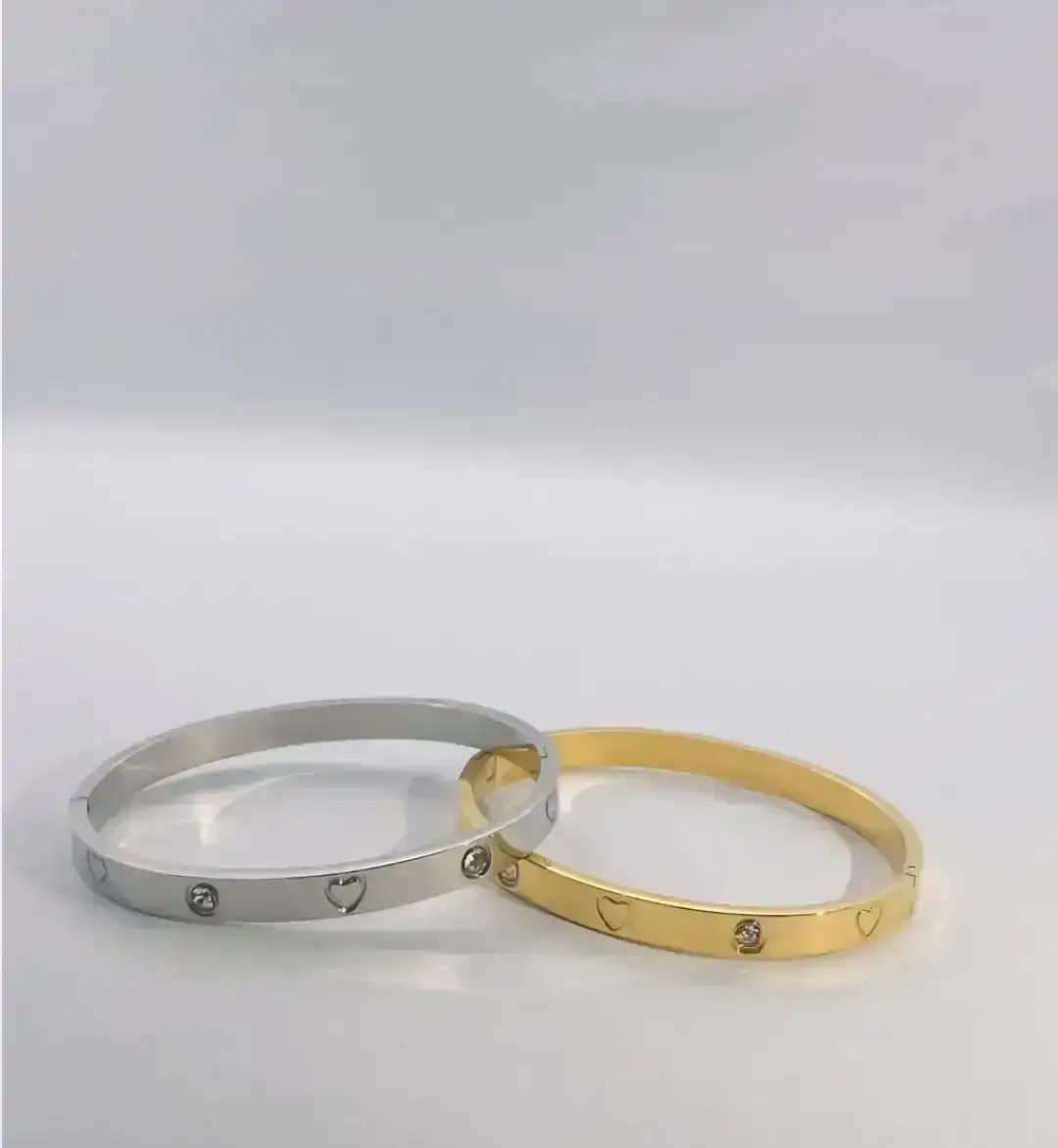 Pulsera de Brazalete  corazón  2