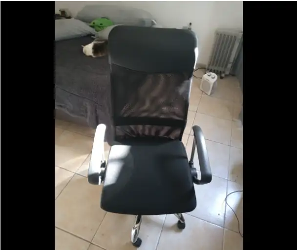 Silla de oficina con respaldo de malla 4