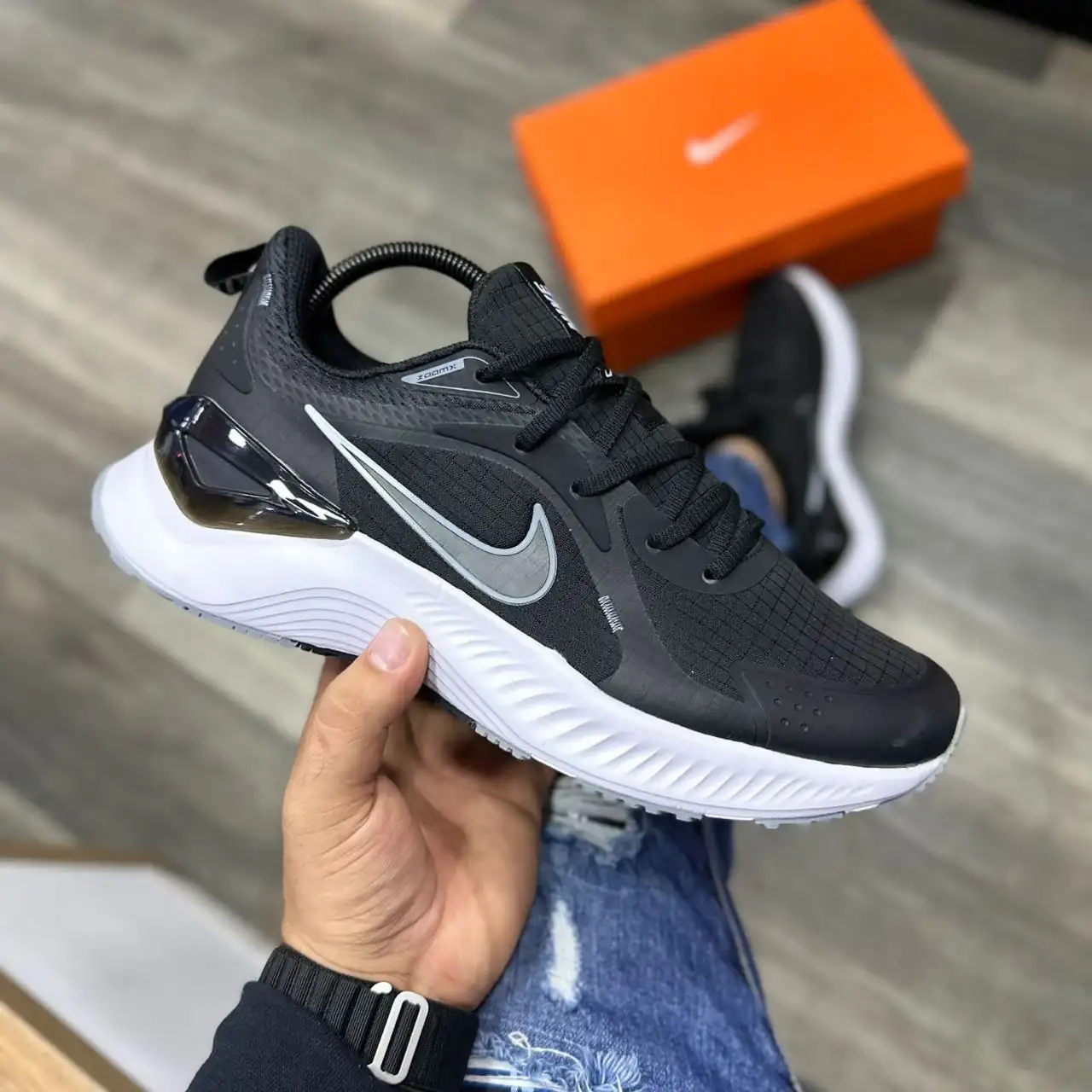 NIKE ZOOM 3