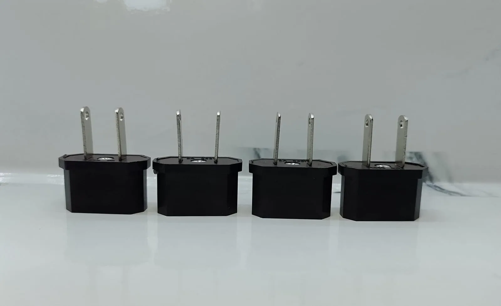 ADAPTADOR CORRIENTE PLANO