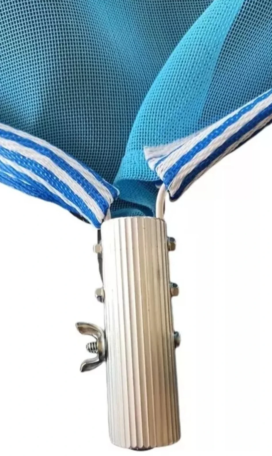 Peneira Metálica para piscina 2