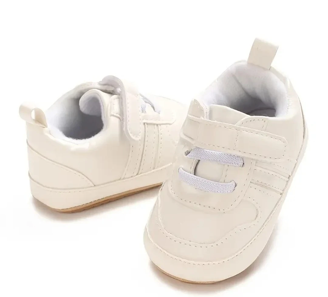 ZAPATITOS BLANCOS NIÑOS
