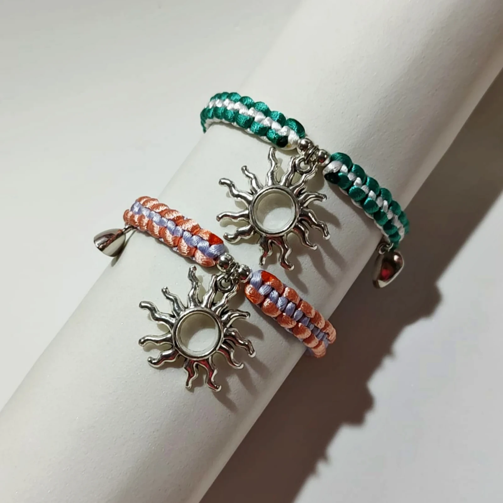 Dúo Pulseras de Rapunzel y Flynn Rider 4