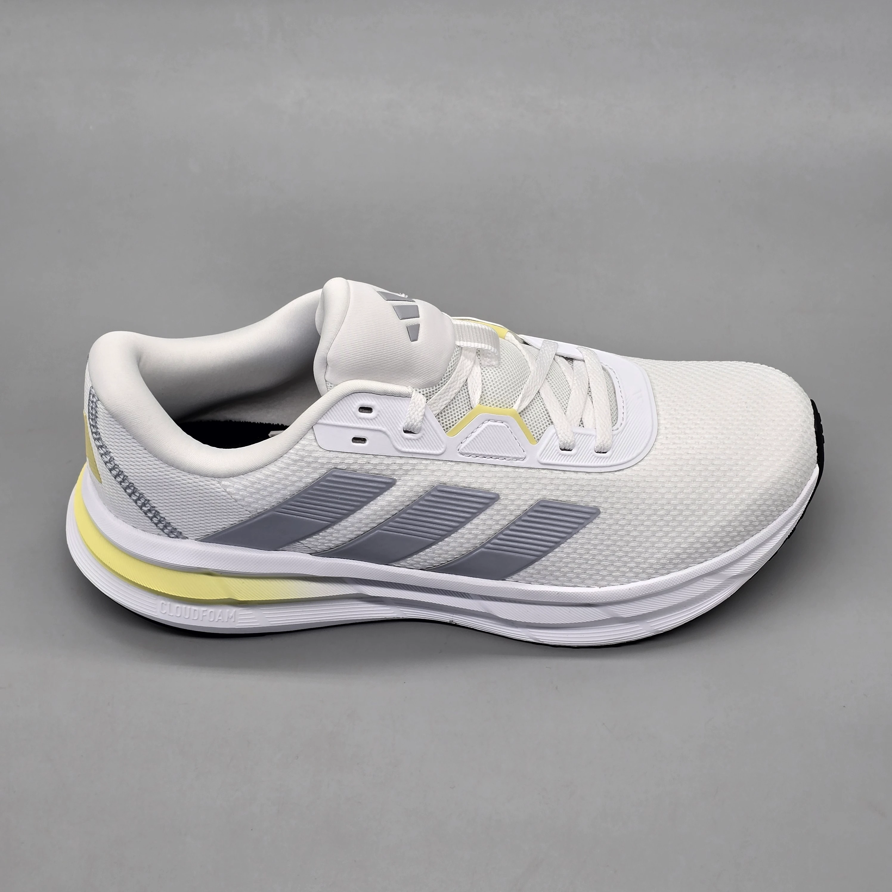 ADIDAS GALAXY 7 2