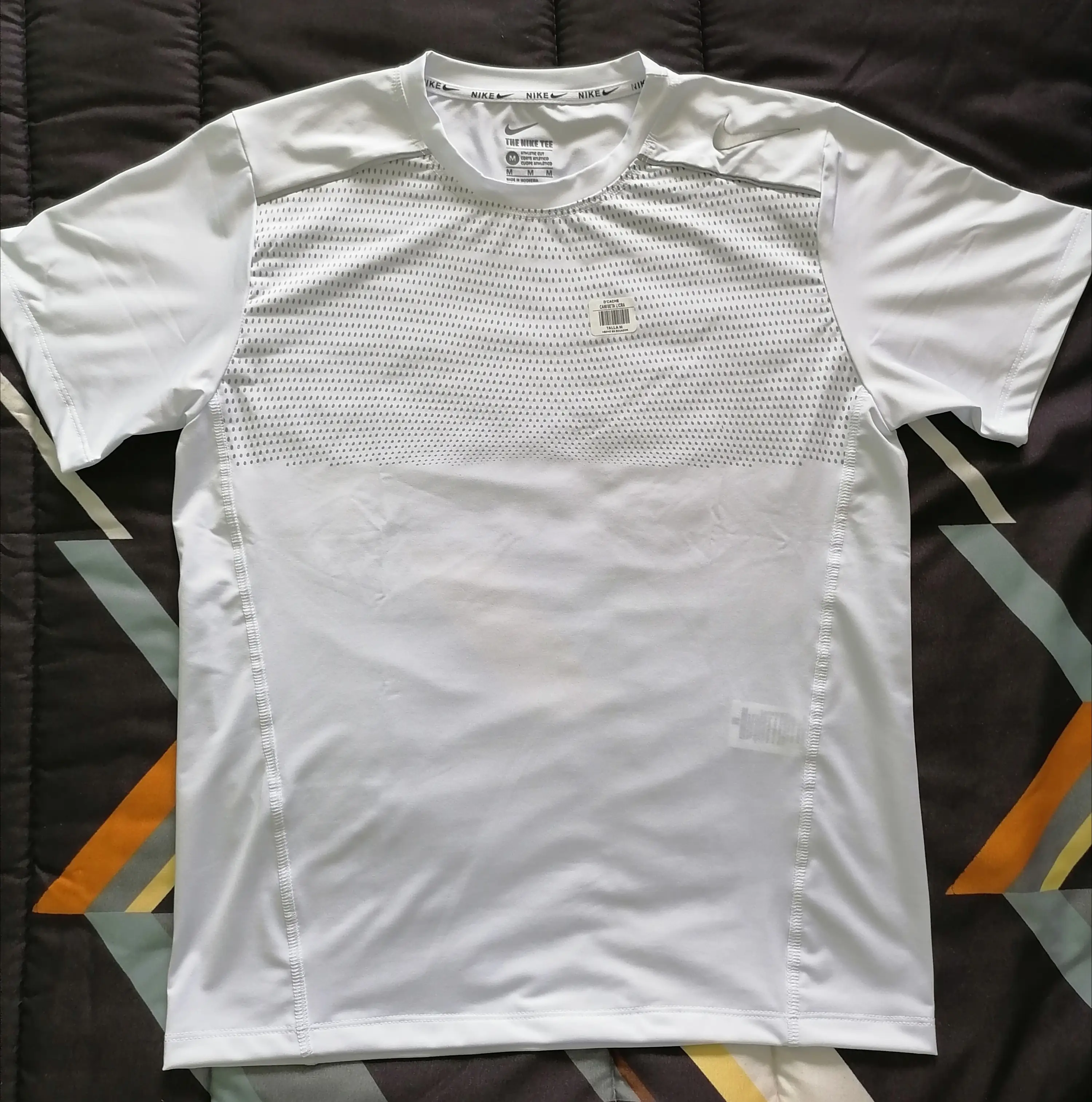 Camiseta deportiva 4