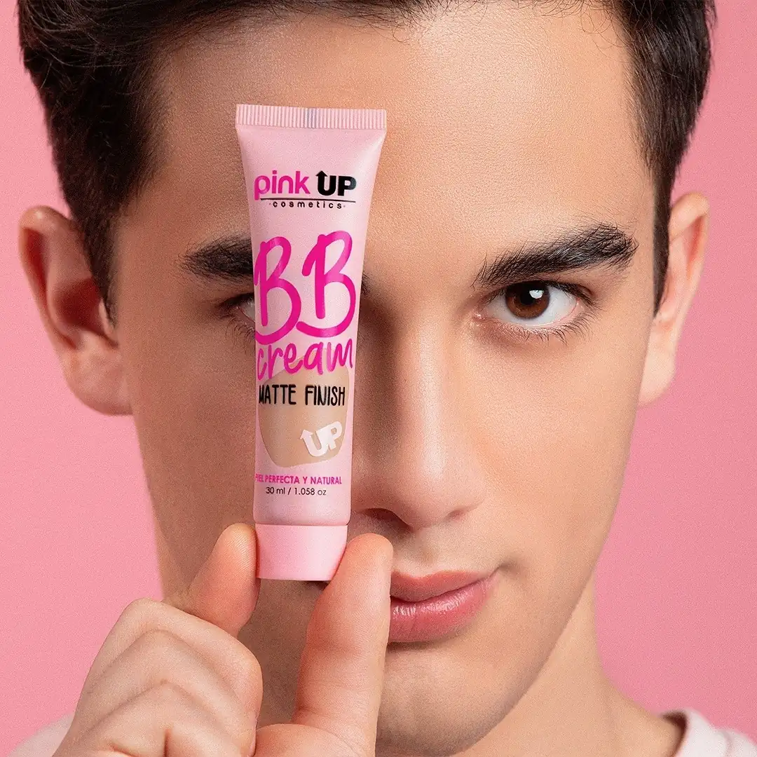 BB Cream Matte Finish tono Medium Pink Up