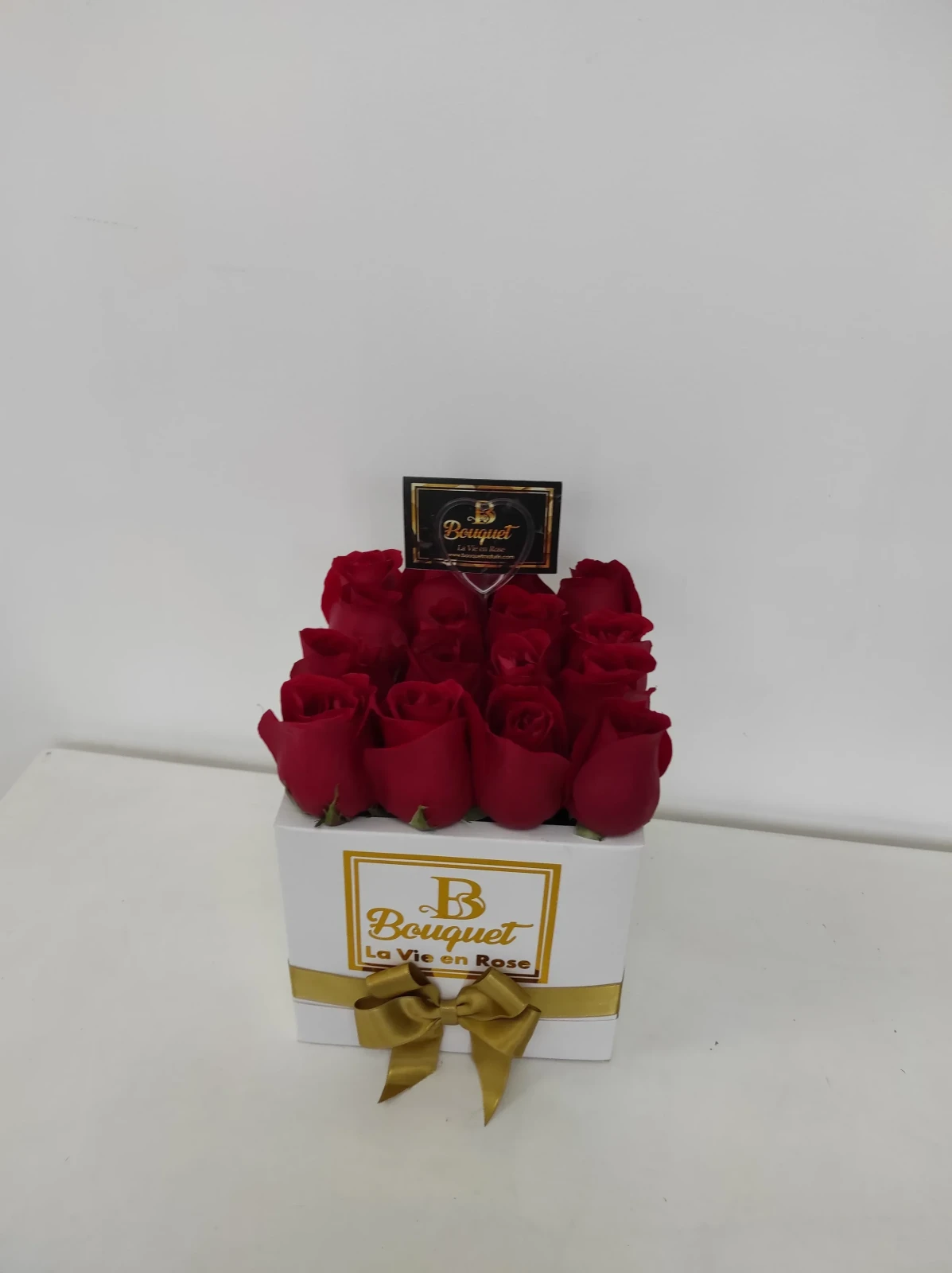 Cuadrada pequeña 16 Rosas 3