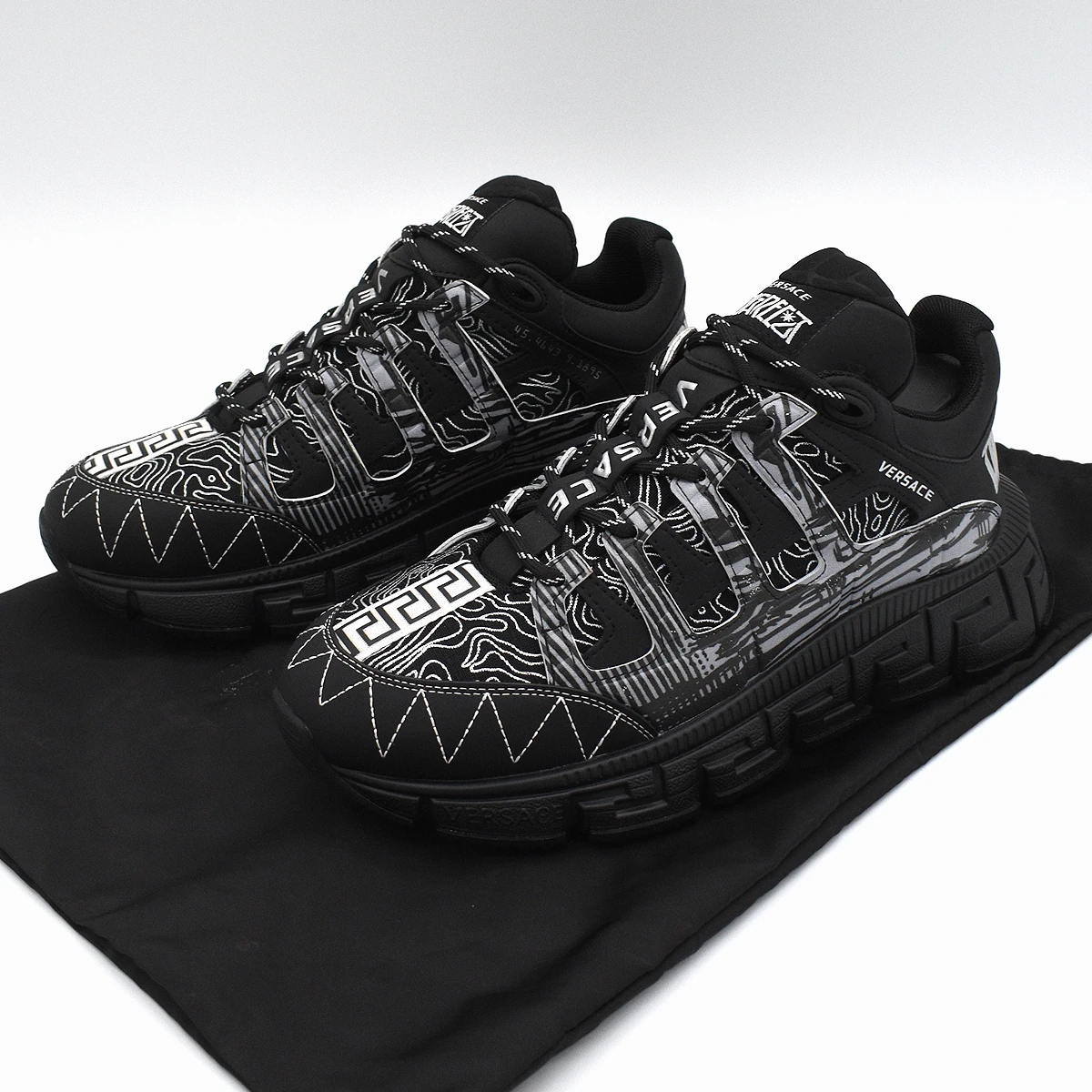 Versace Trigreca Negro 7
