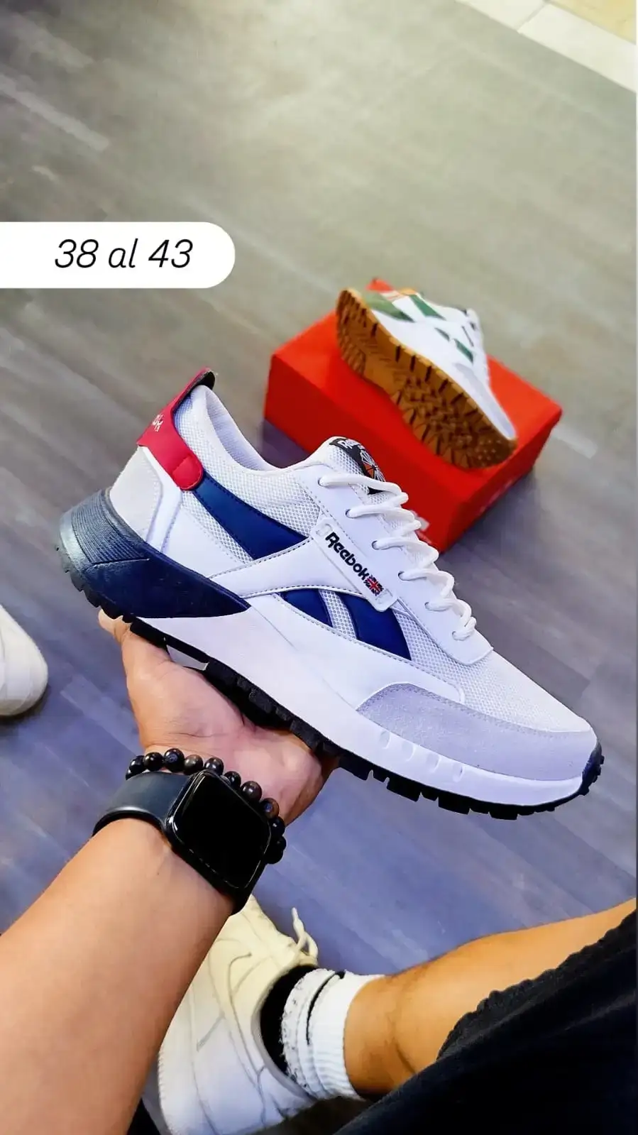 Reebok tenis Classic 2400 "White Boundless Blue Black" (hombre)