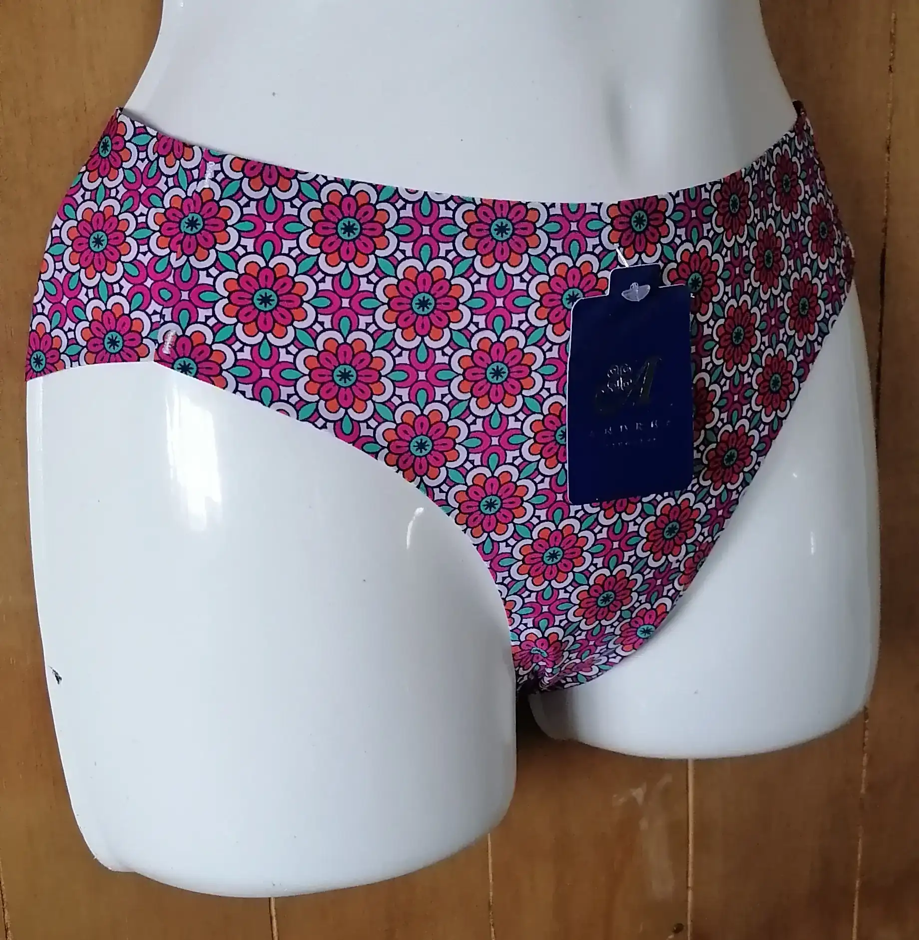 Panty floreado 3