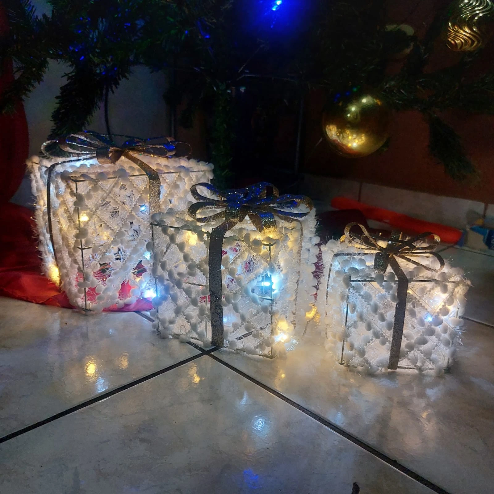 SET 3 REGALOS CON LUCES
