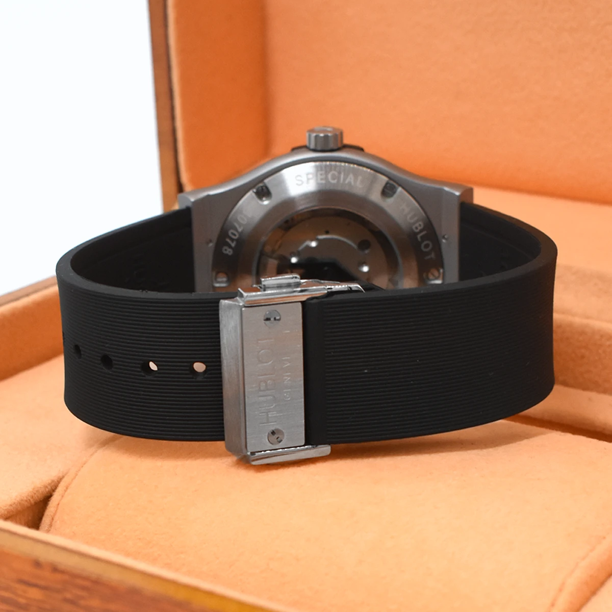 Hublot Classic Fusion  5