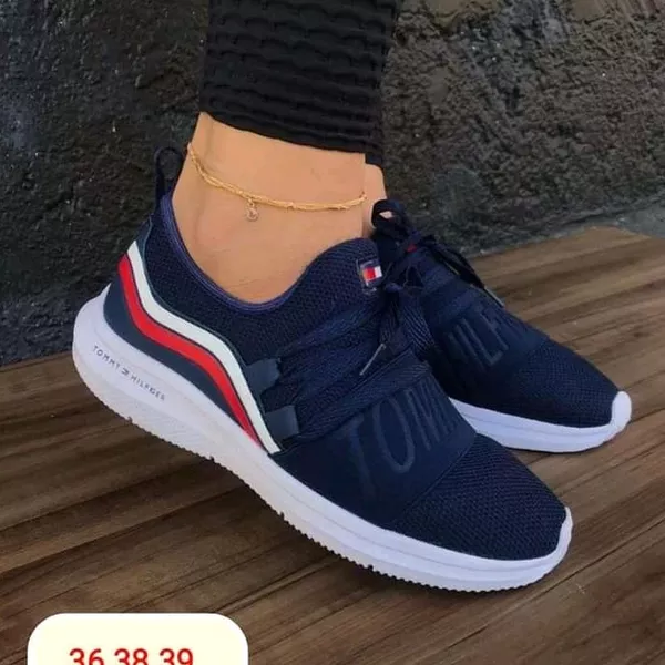 Tommy Hilfiger