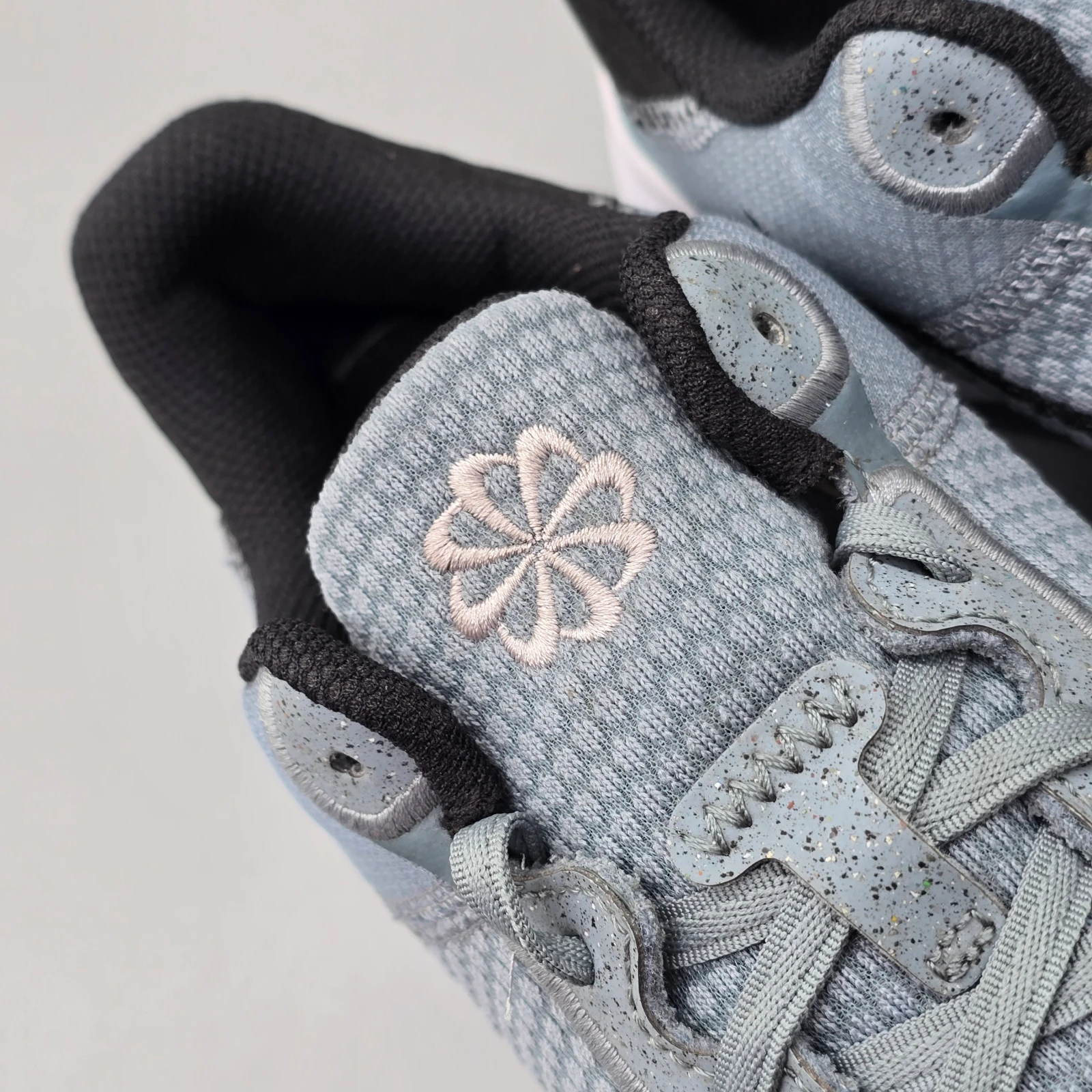 NIKE FLEX EXPERIENCE RUN 11 6