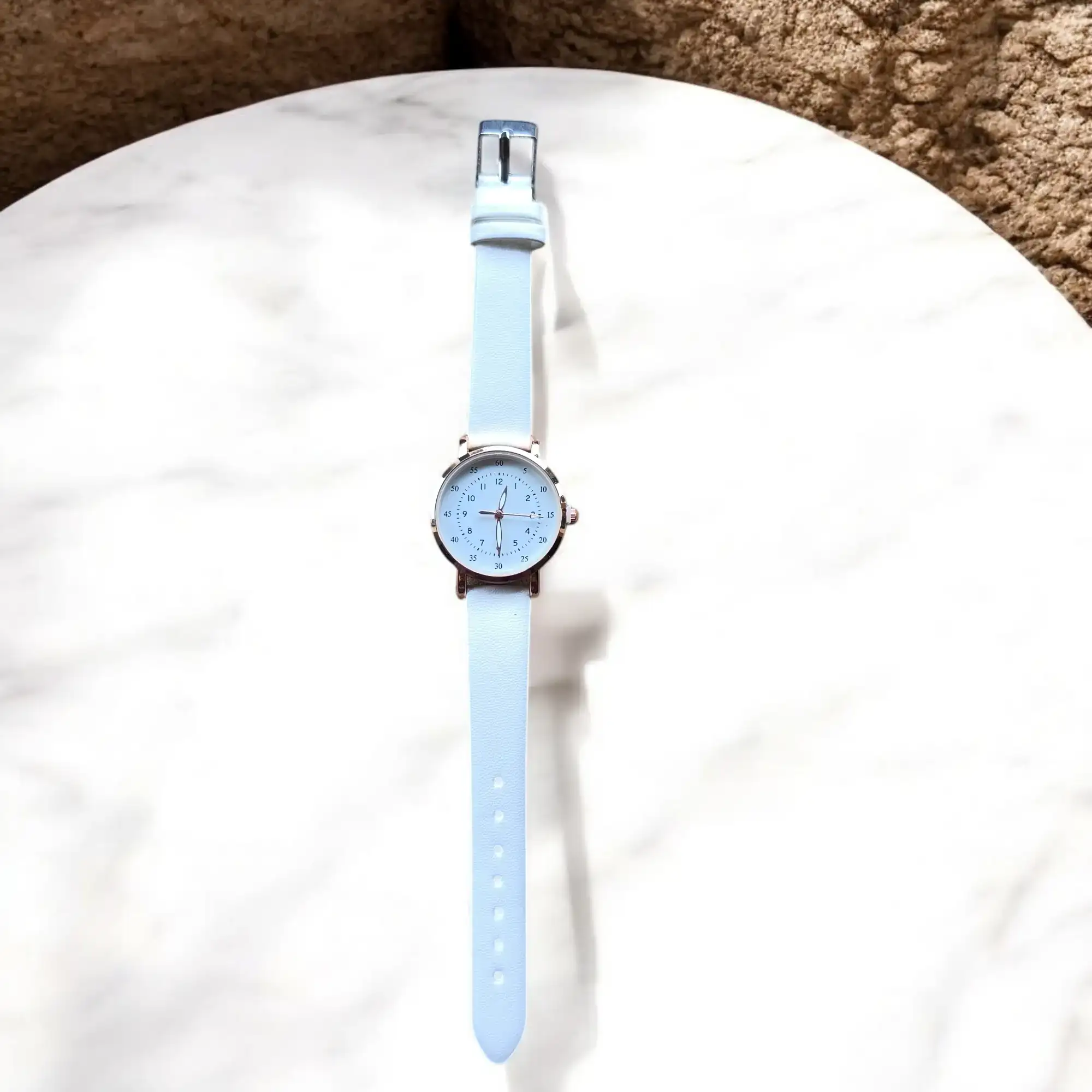 Reloj redondo blanco 3