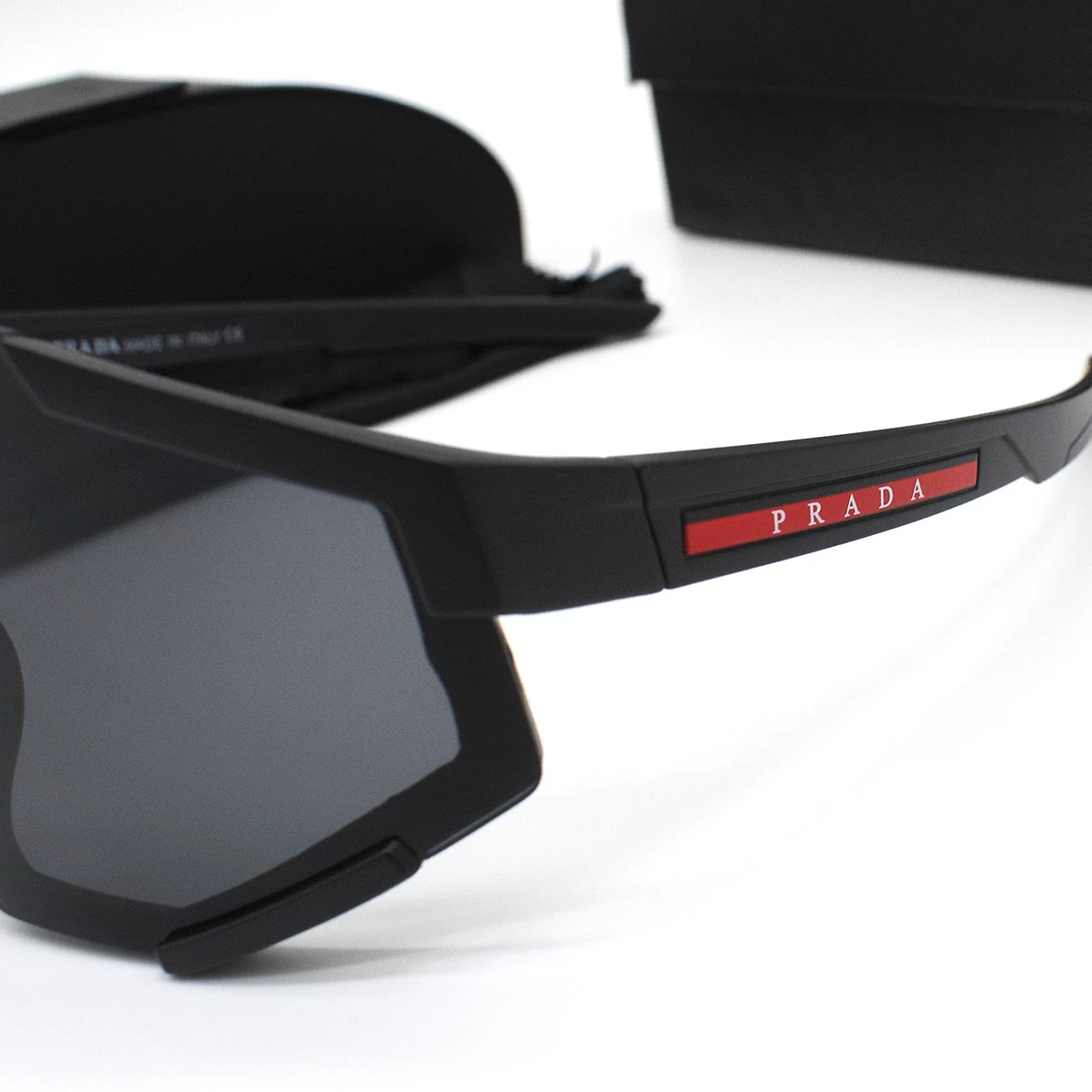 Lentes de Sol Prada 6