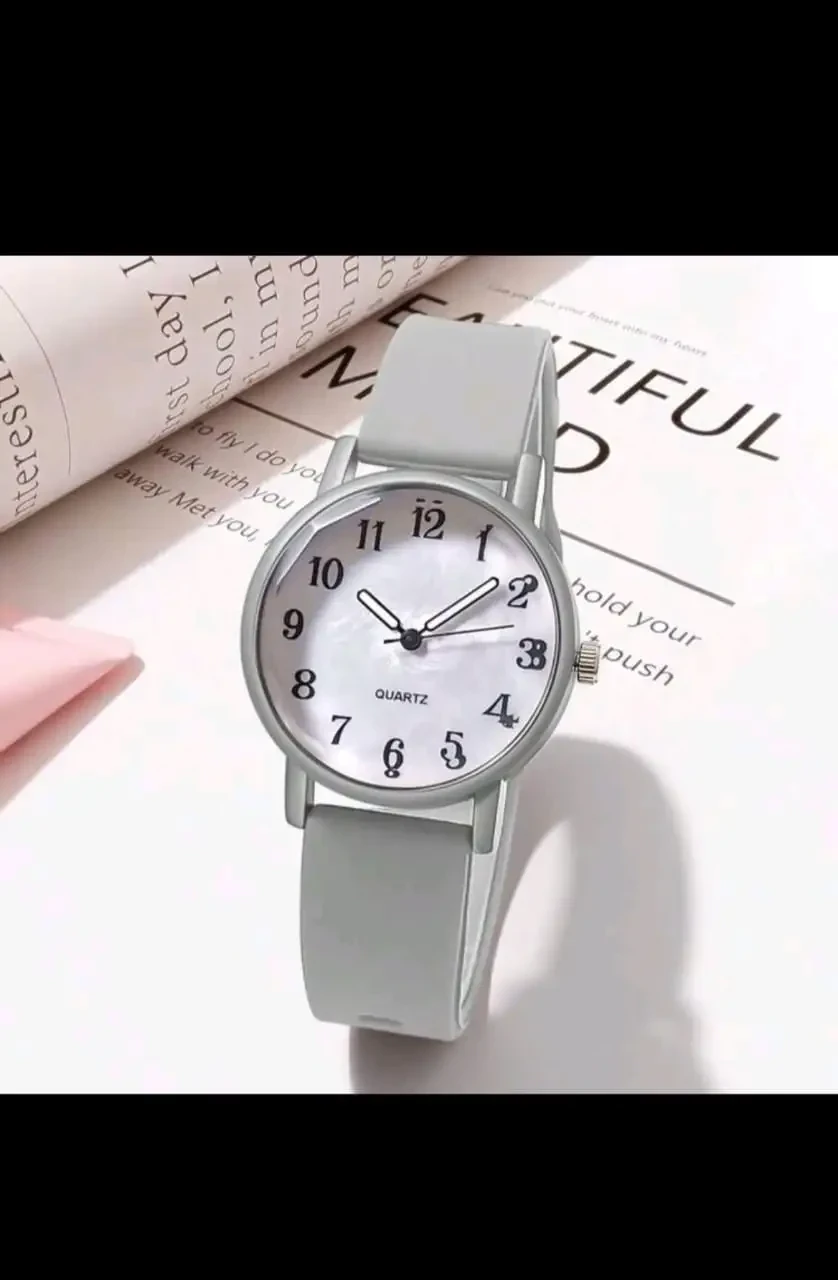 Reloj minimalista/ Correa de silicona