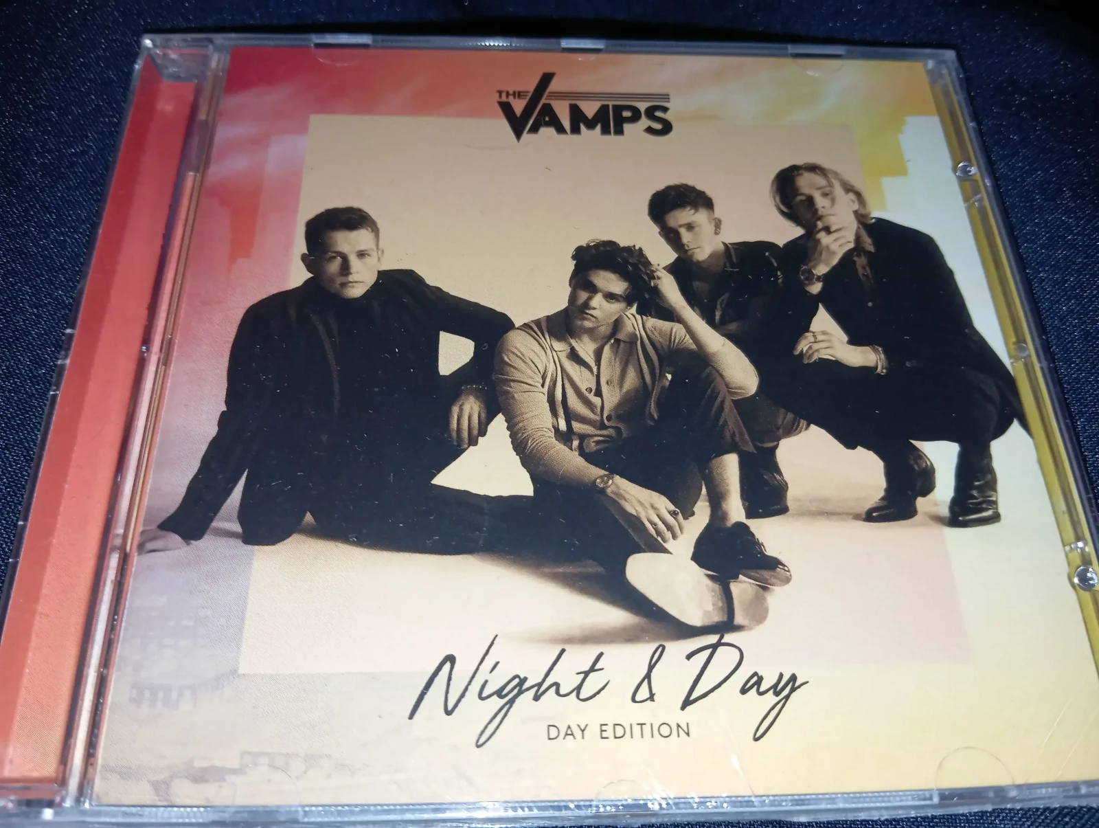 The Vamps - Night & Day (DAY EDITION)(ARGENTINA)