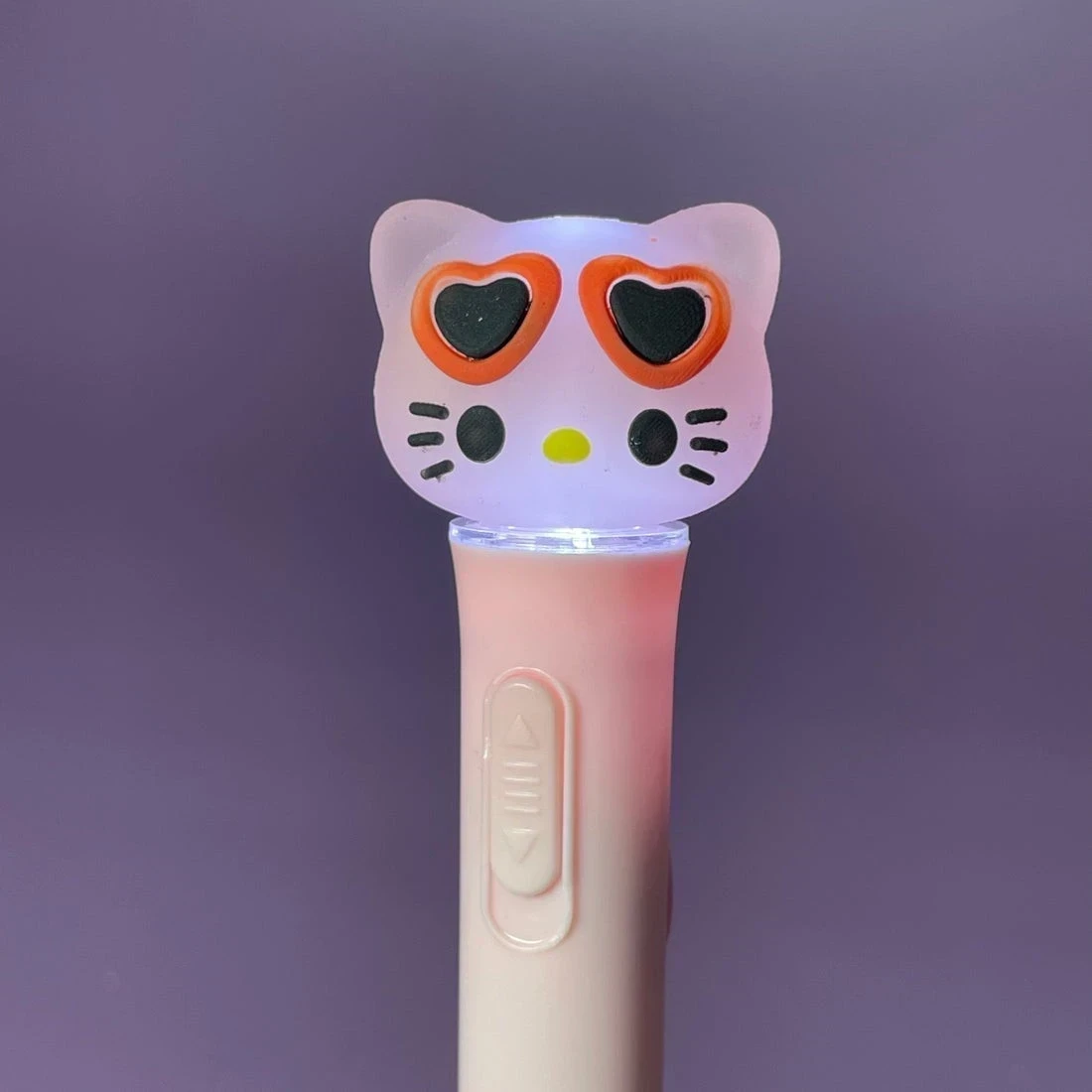 GLOSS HELLO KITTY LUZ  2