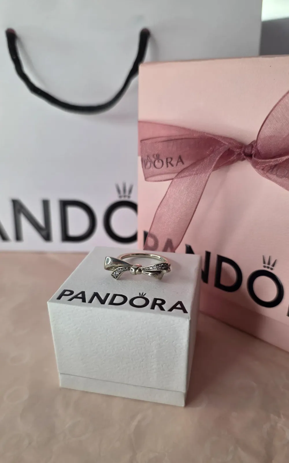 Pandora Brilliant Bow Ring
