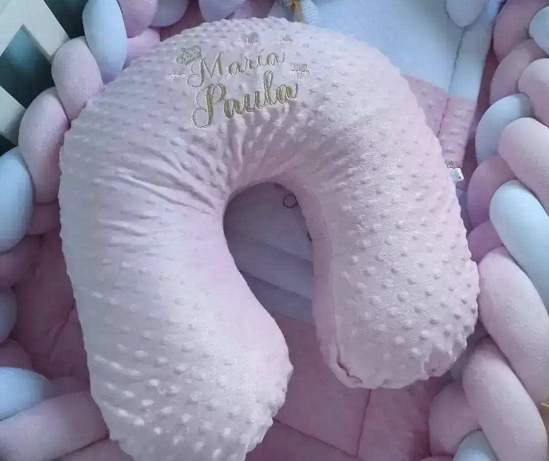Cubre cuna, almohada 3