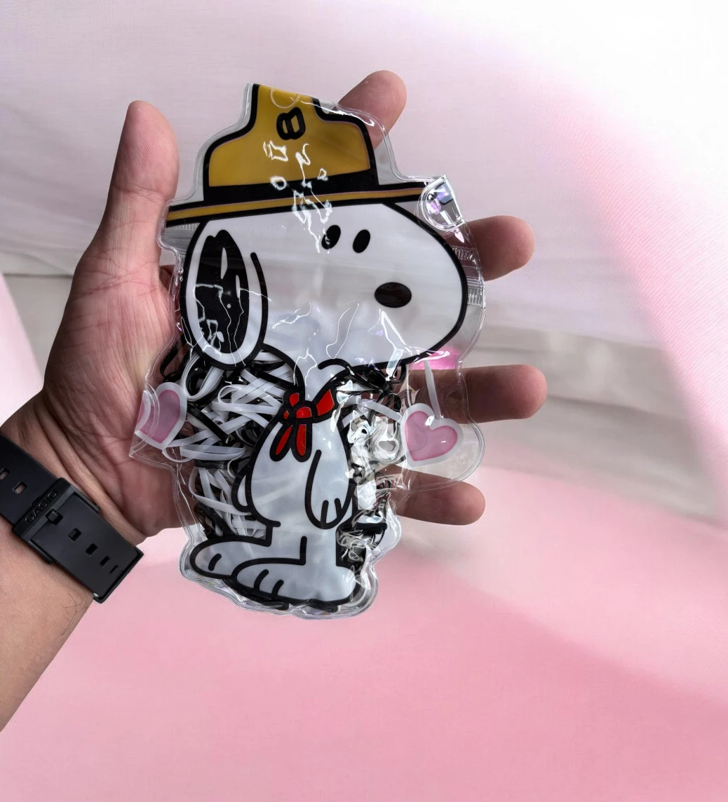 Paquete de 12 bolsitas de ligas tpu con tematica snoopy 2