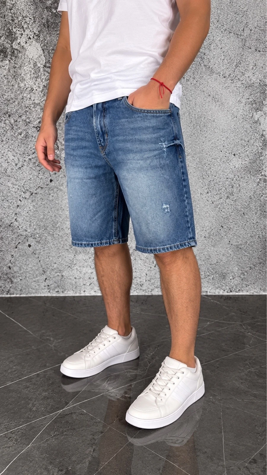 BERMUDAS MOM AZUL