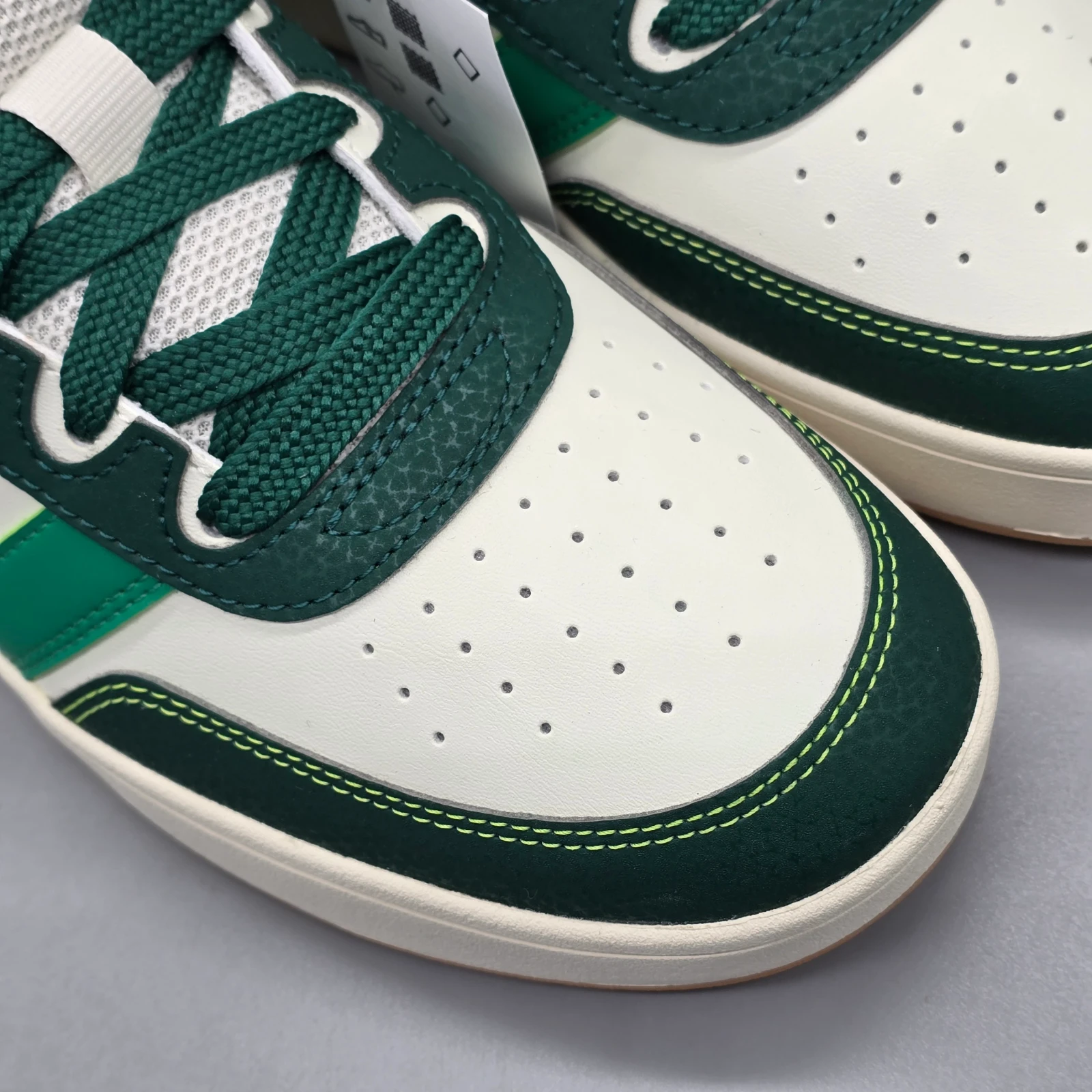 ADIDAS BREAKBASE  3