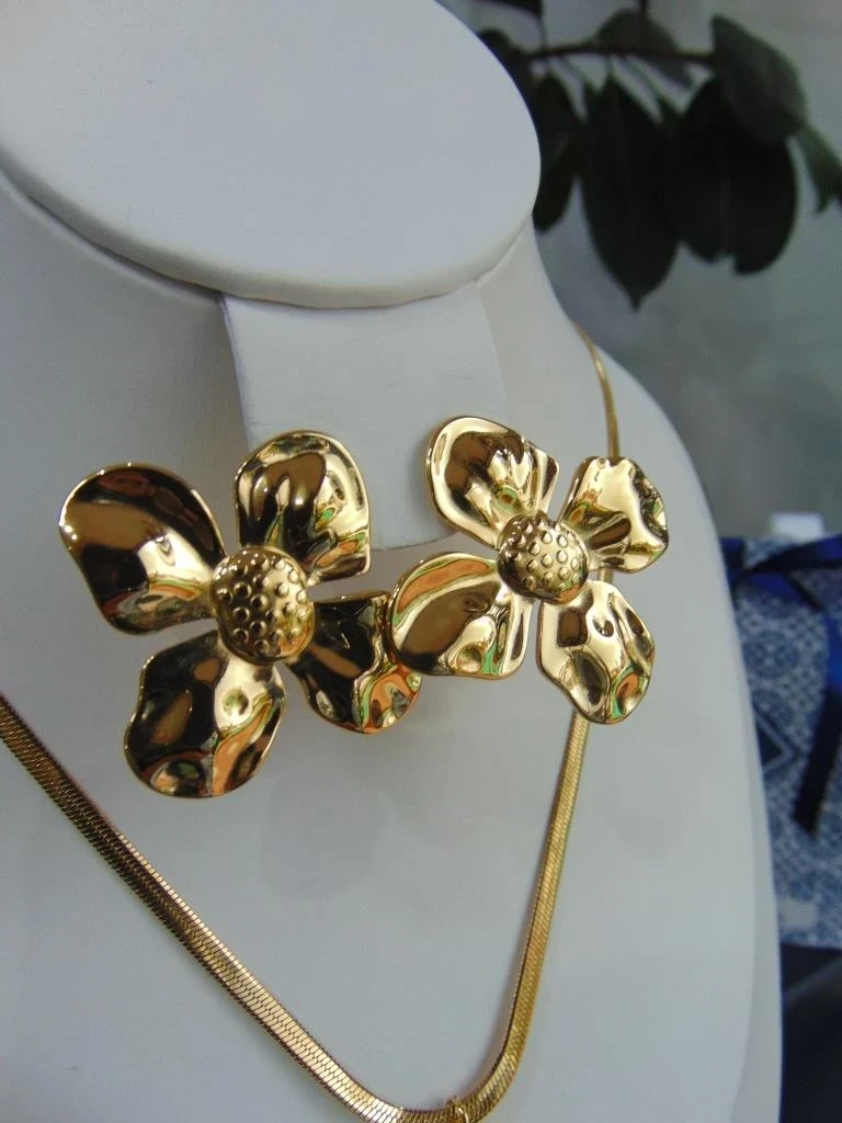 JUEGO ACERO DOR PLANA MAXI FLOR  4
