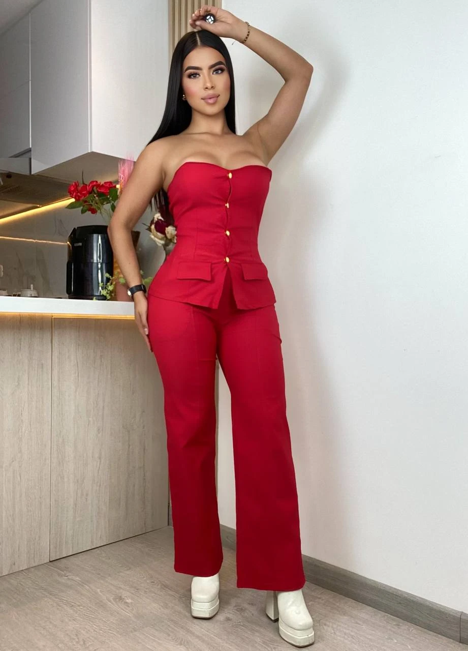 Conjunto pantalón y blusa  4