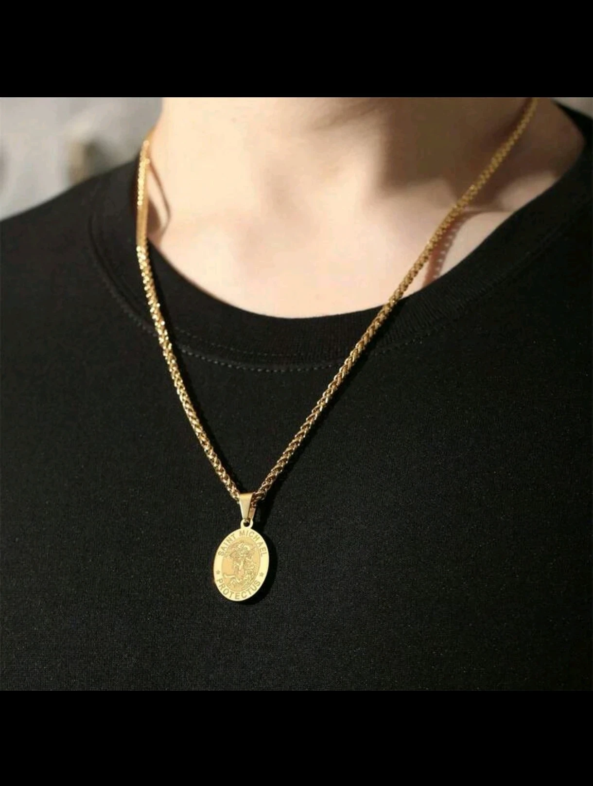 Cadena con Medalla de San Miguel Arcángel en Acero Inoxidable 4