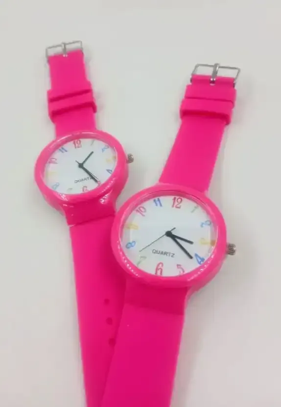 Reloj números colores