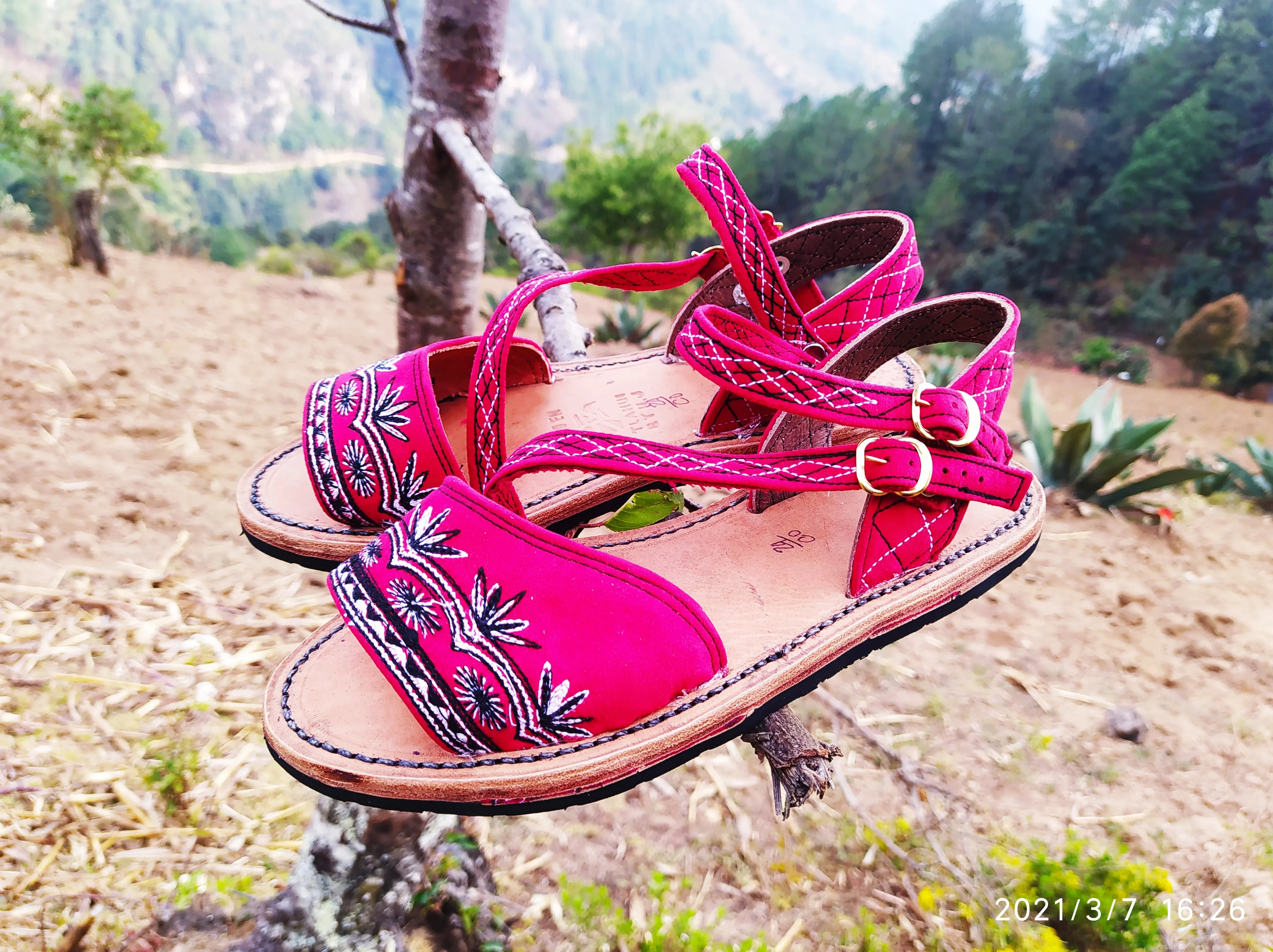 Sandalias color fiusha 002 2