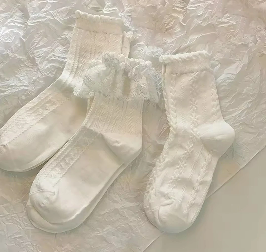 MEDIAS BLANCAS CORTAS 2