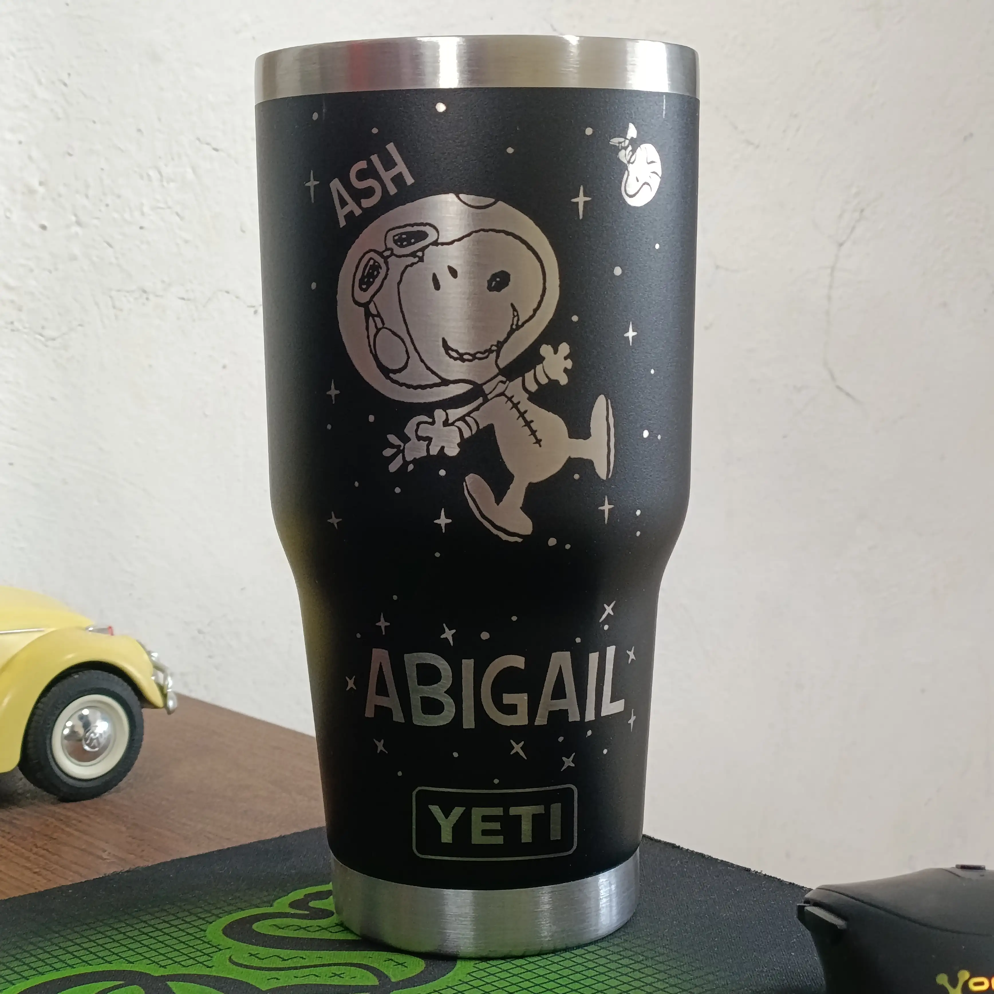 Grabado personalizado en ternos vasos a ternos de acero 