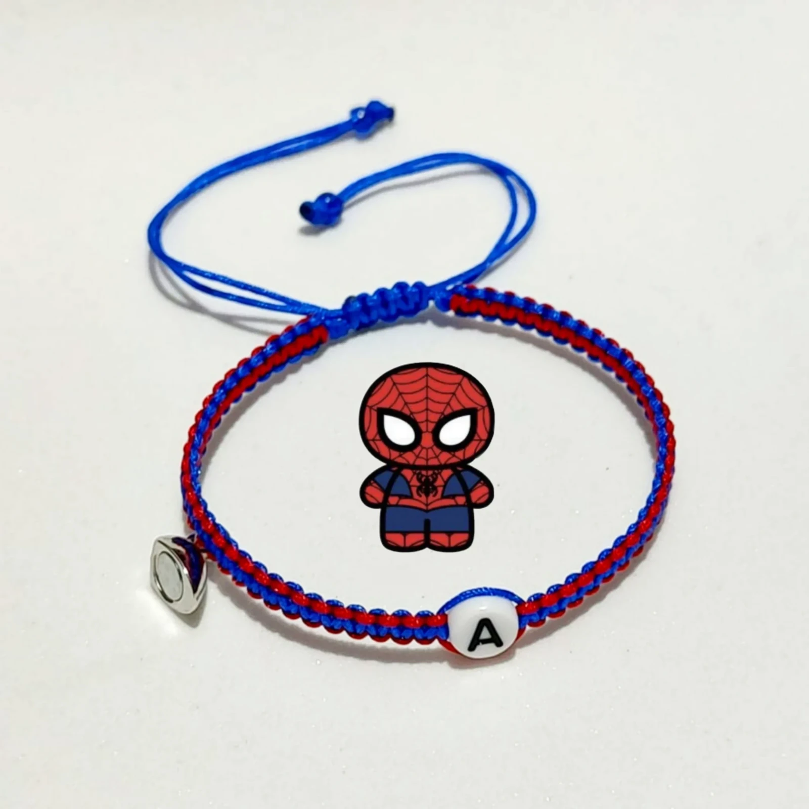 Dúo Pulseras con Iniciales de Hello Kitty y Spiderman 3