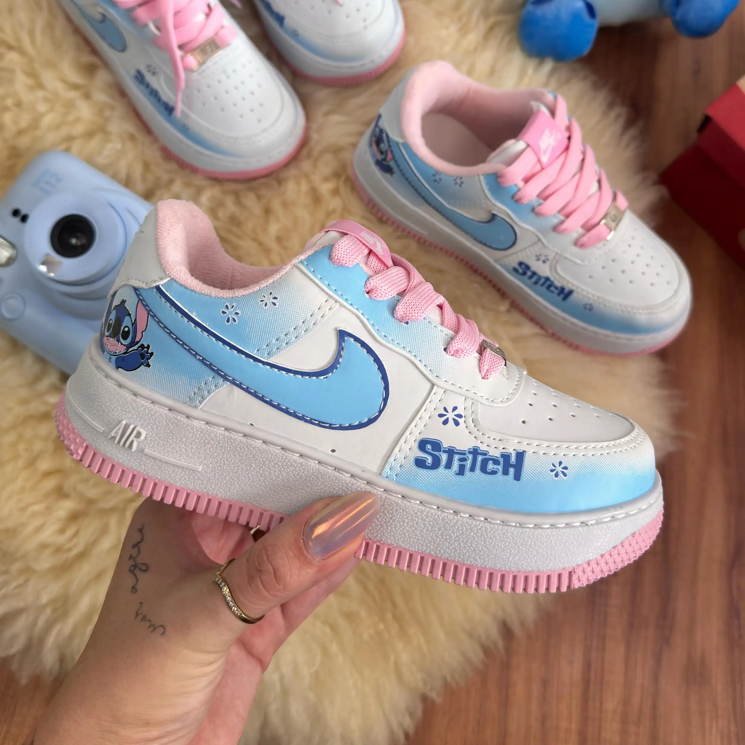 TÊNIS NIKE AIR FORCE STITCH 