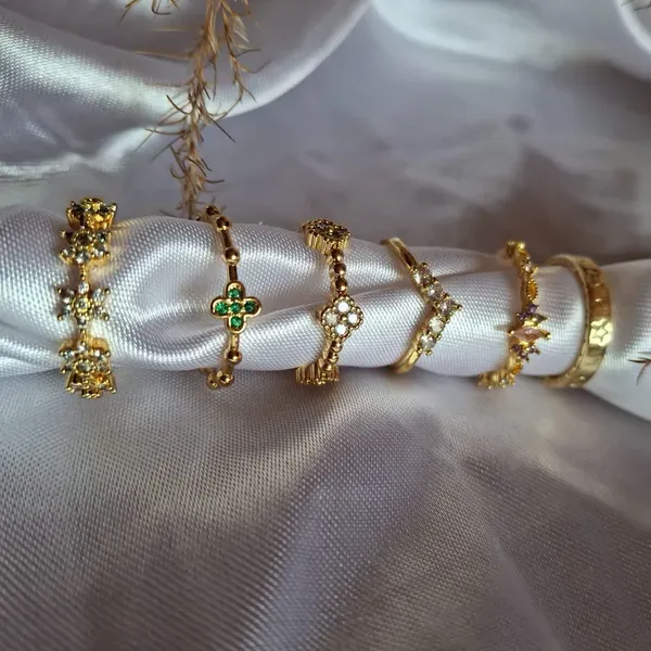 Anillos