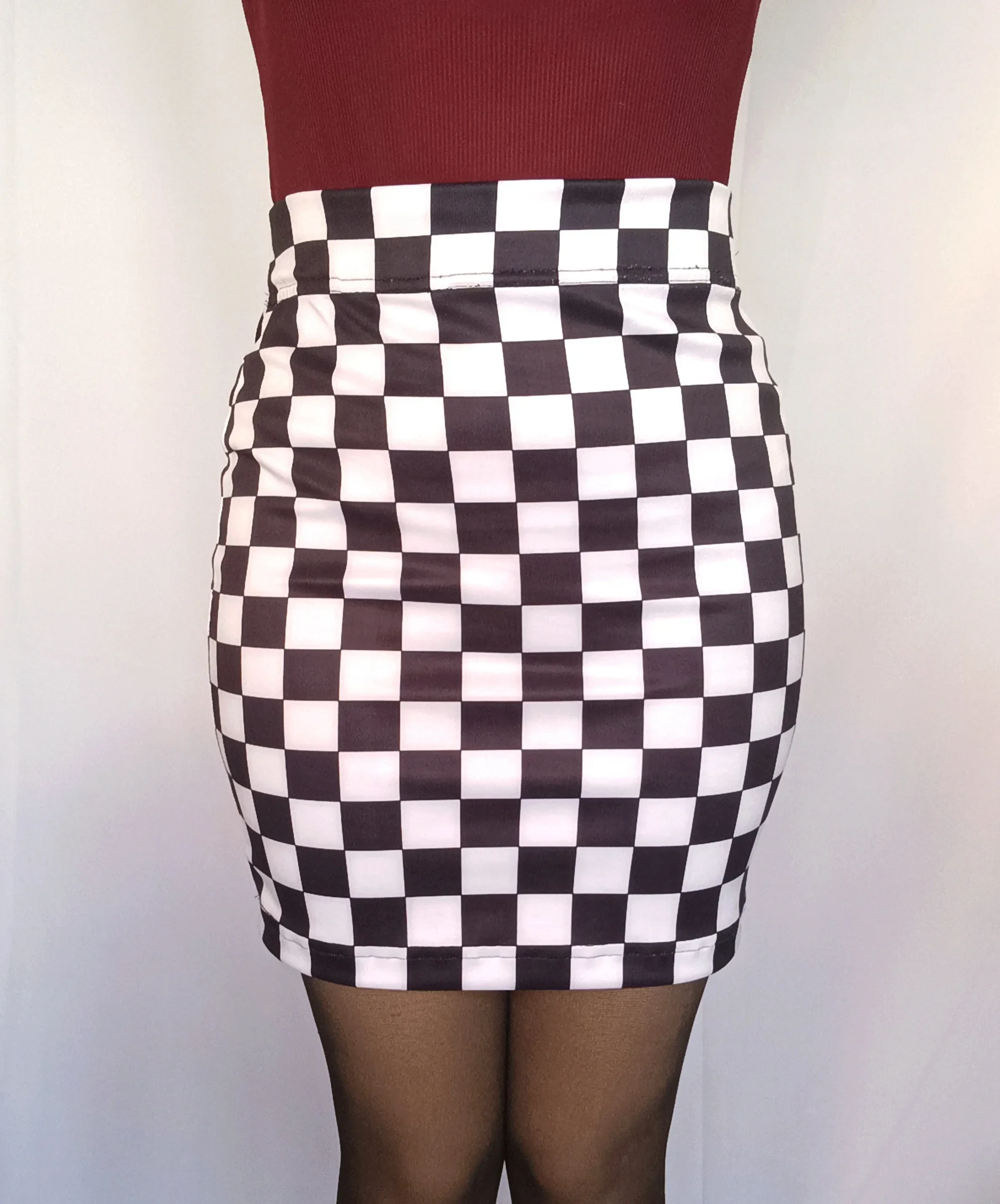 Falda cuadros blanco con negrl  3